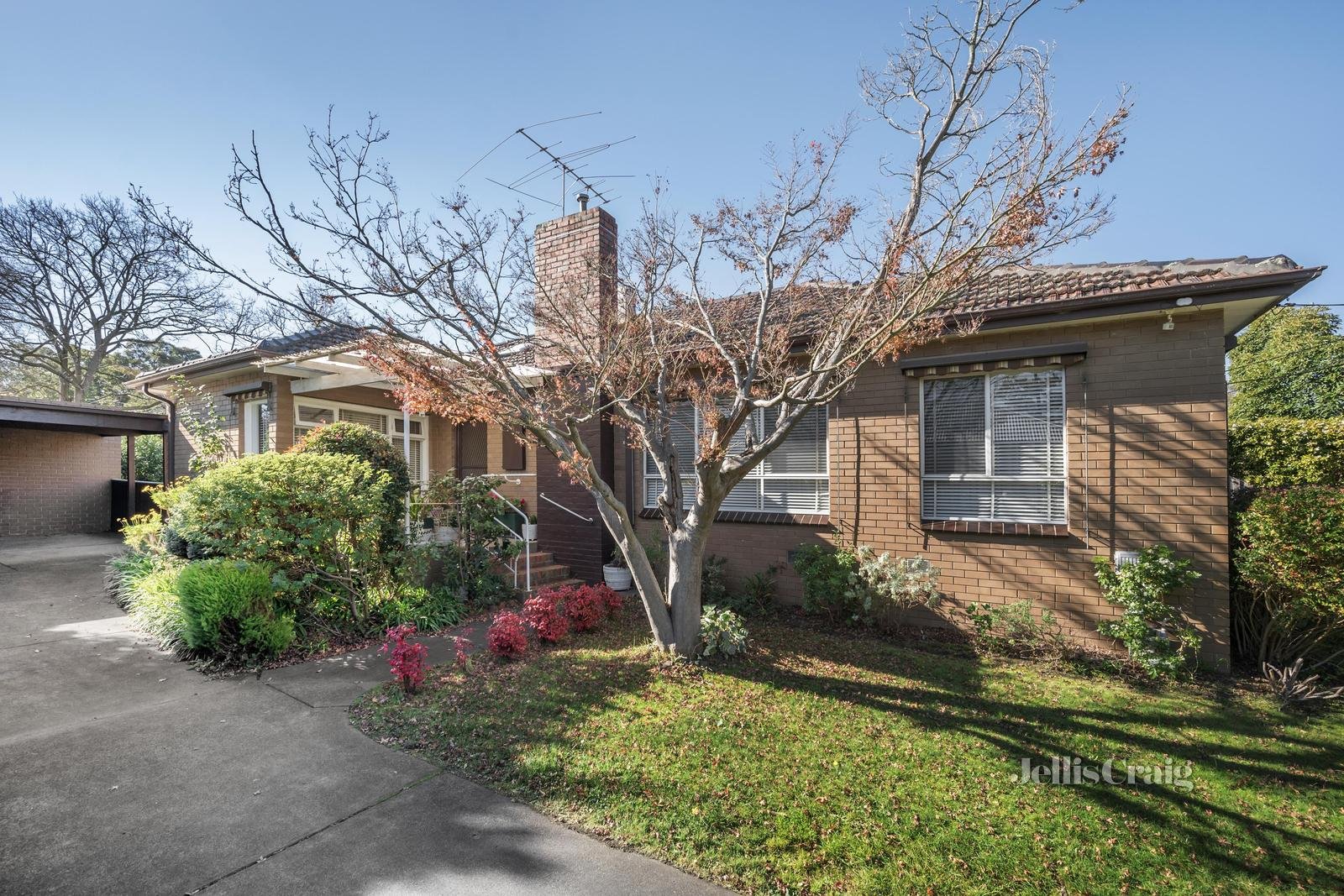 15 Sandy Street, Nunawading image 2