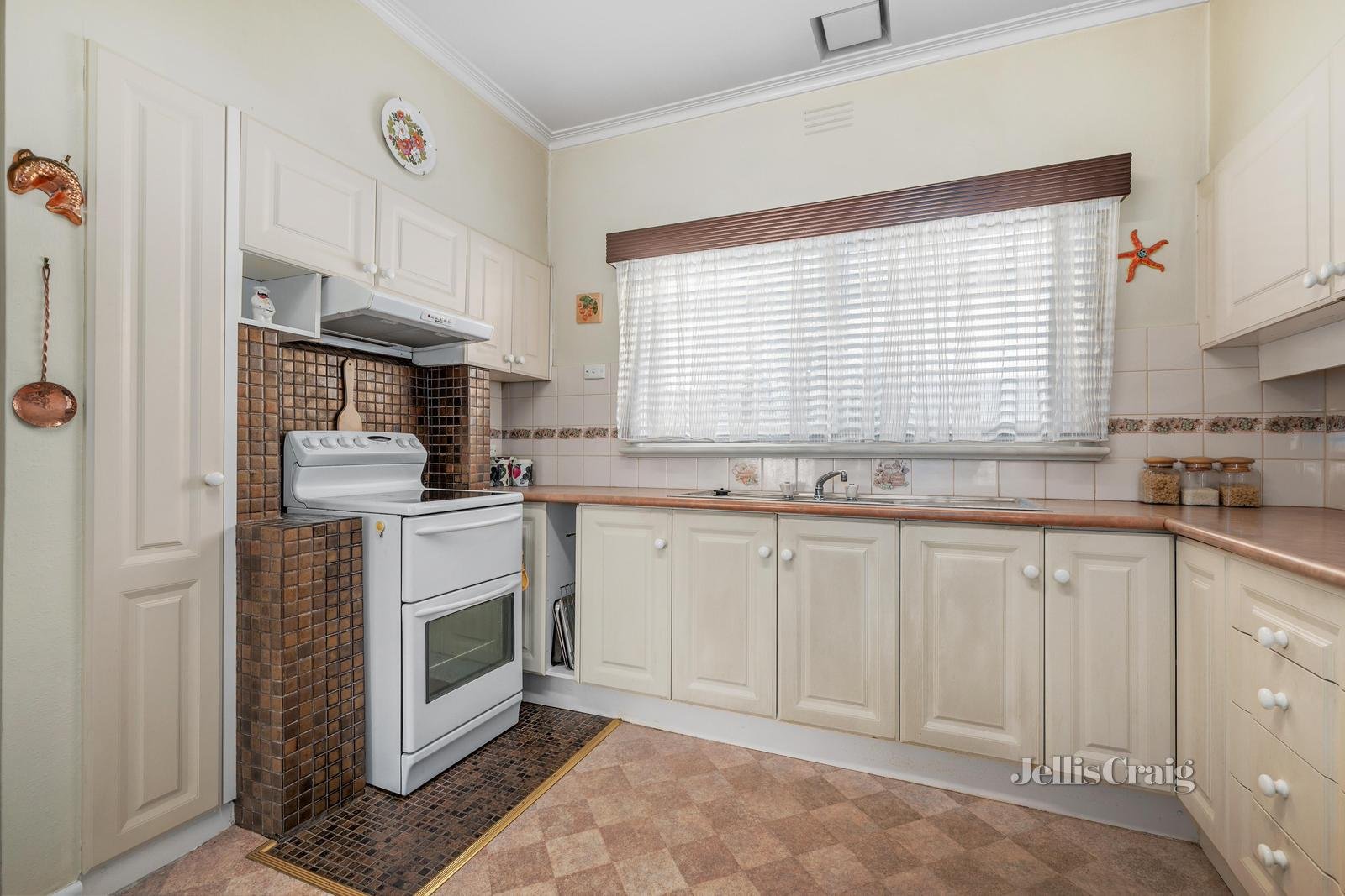 15 Sandy Street, Nunawading image 5