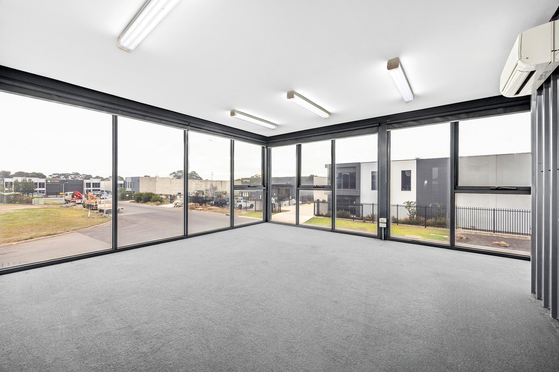 15 Saunders Street, North&nbsp;Geelong image 11