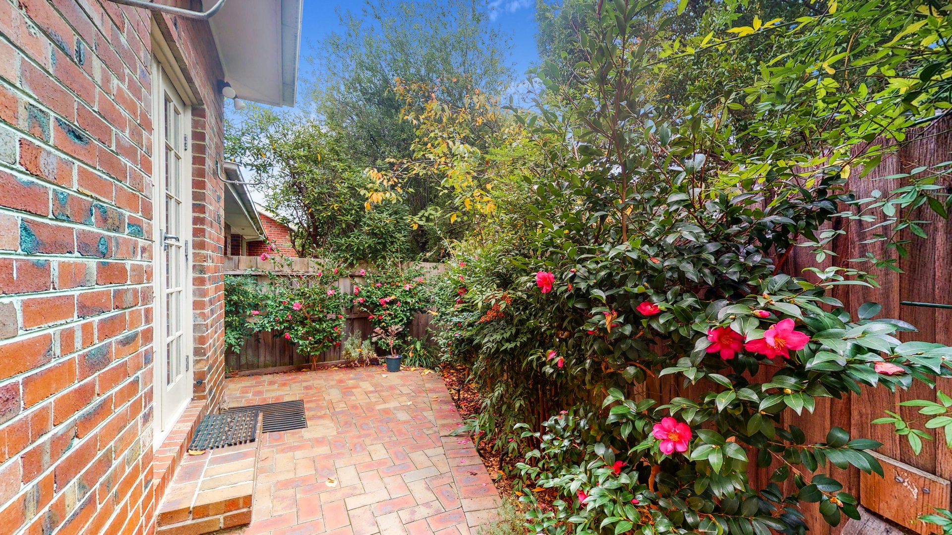Property Gallery Thumbnail 11