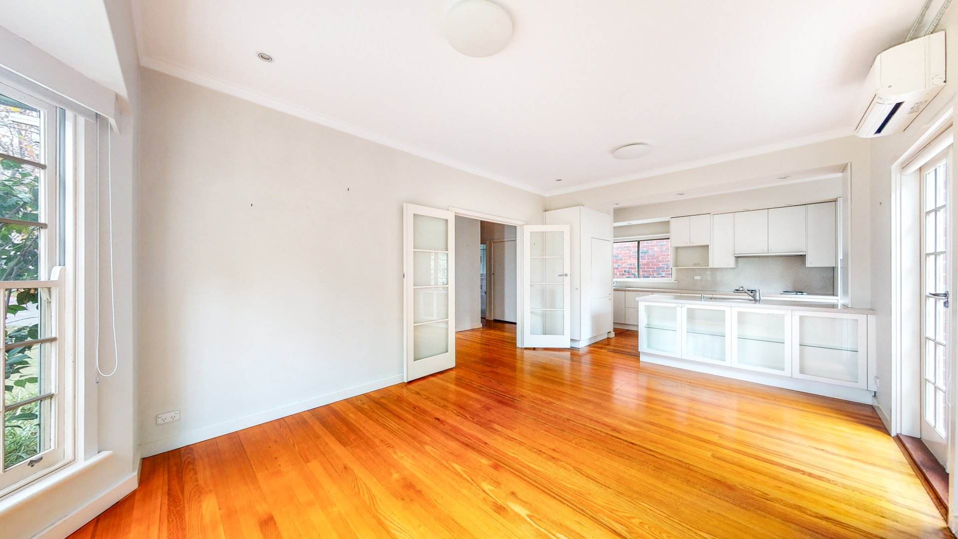 Property Gallery Thumbnail 10