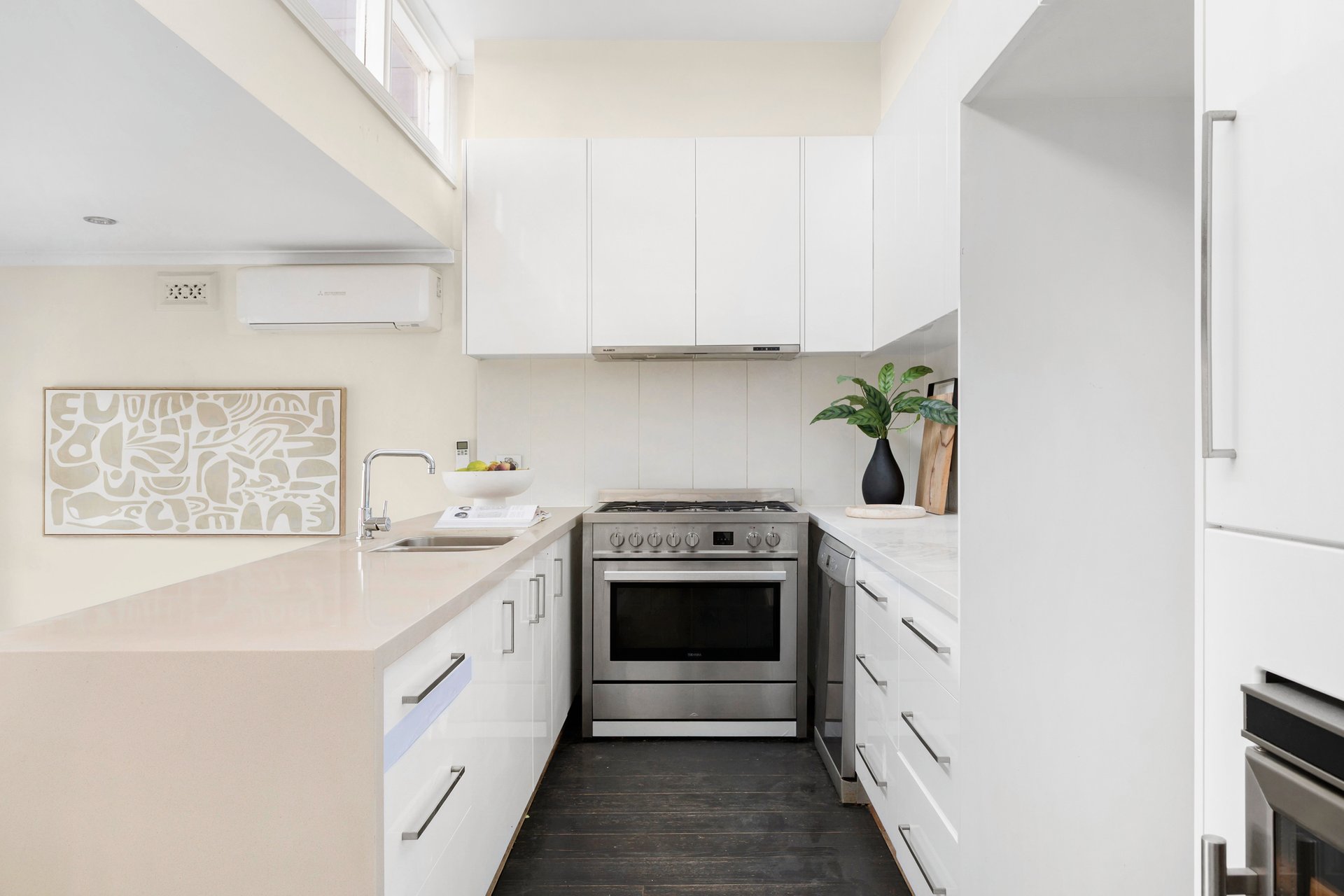 15 Severn Street, Moonee&nbsp;Ponds image 2