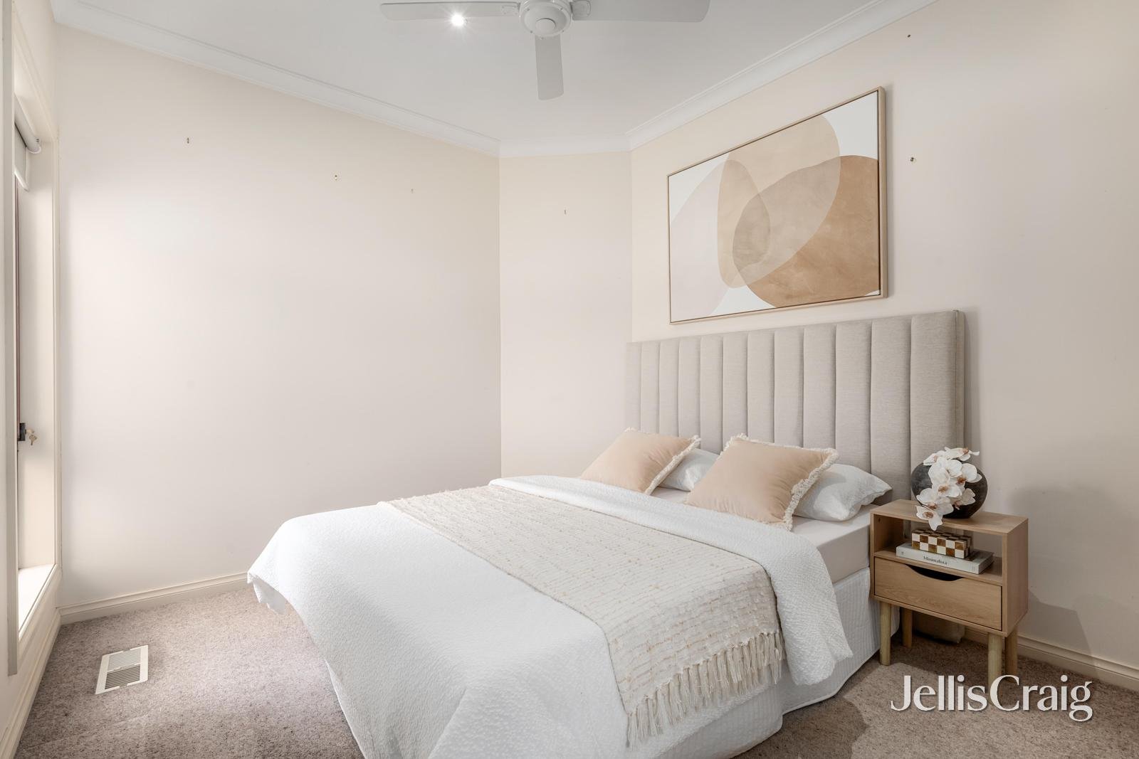 1/5 Short Street, Glen Waverley image 9