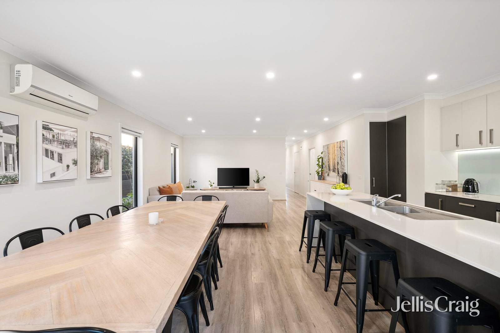 15 Simmons Court, Chirnside Park image 4