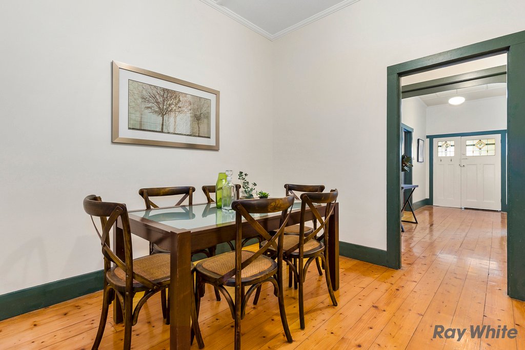 15 Simpsons Road, Box Hill image 4