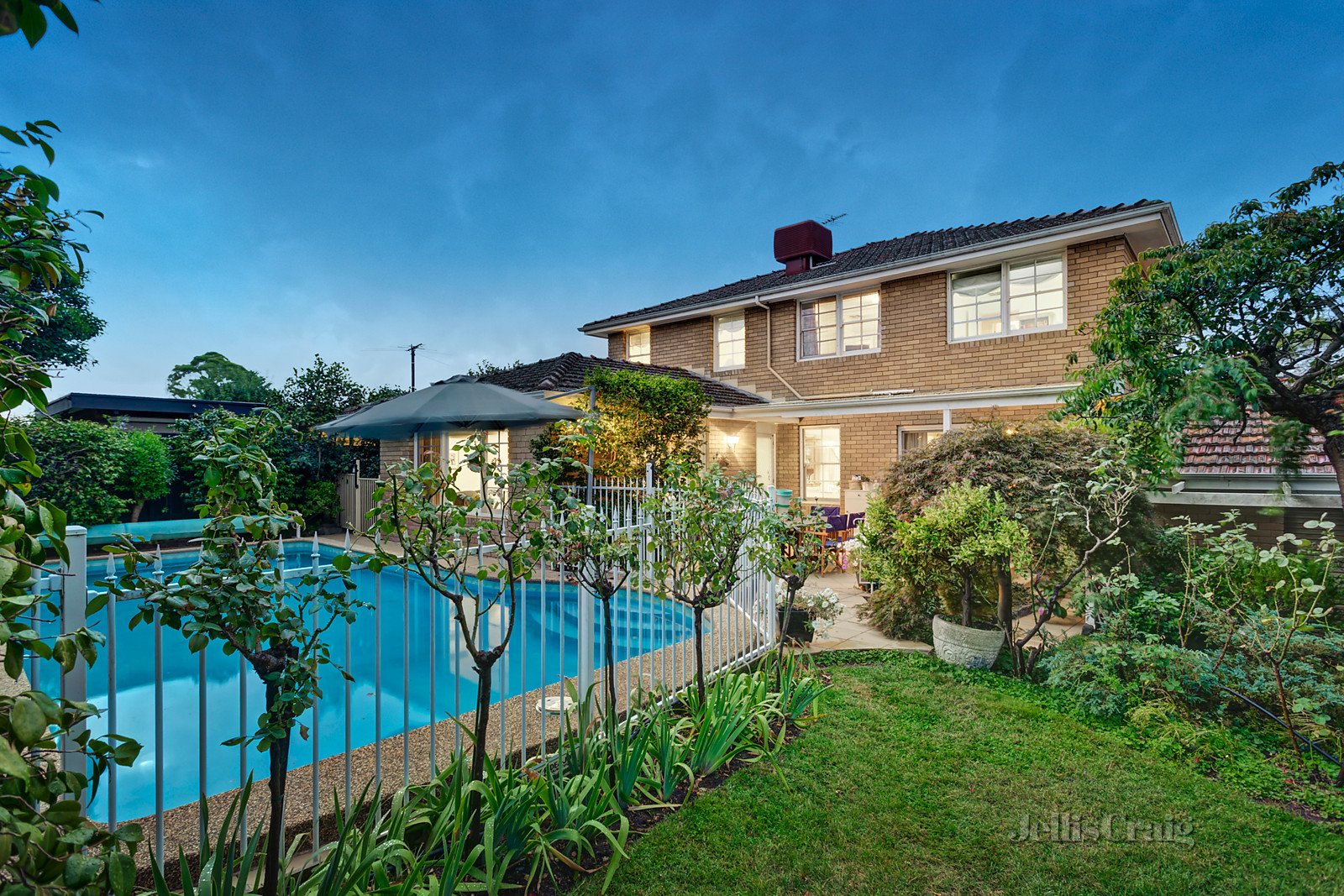 15 Stanlake Rise, Templestowe Lower image 9