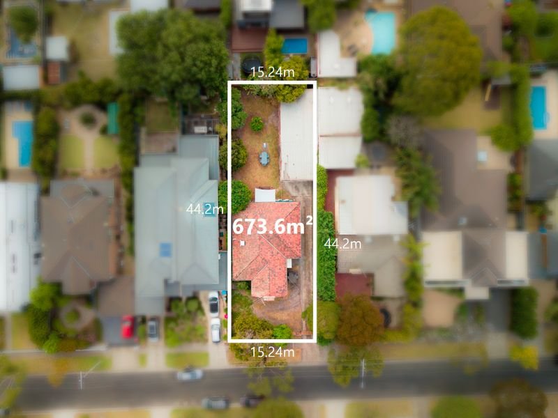 15 Studley Road BRIGHTON EAST