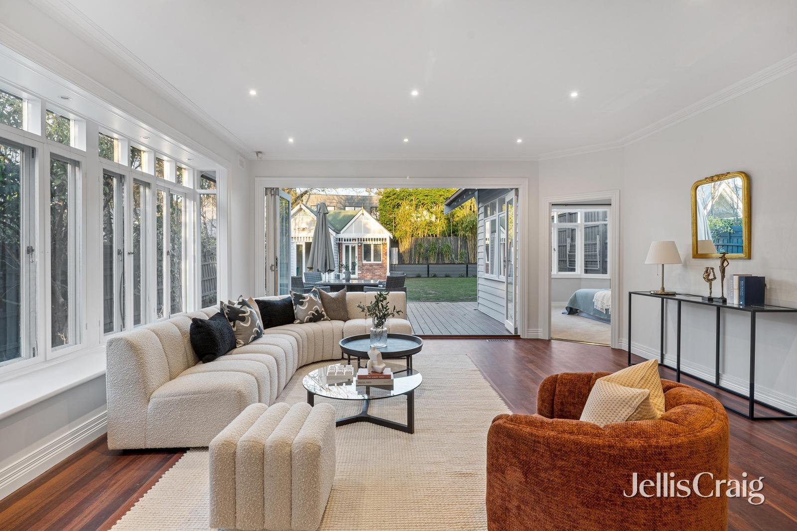 15 Suffolk Road, Surrey Hills image 7