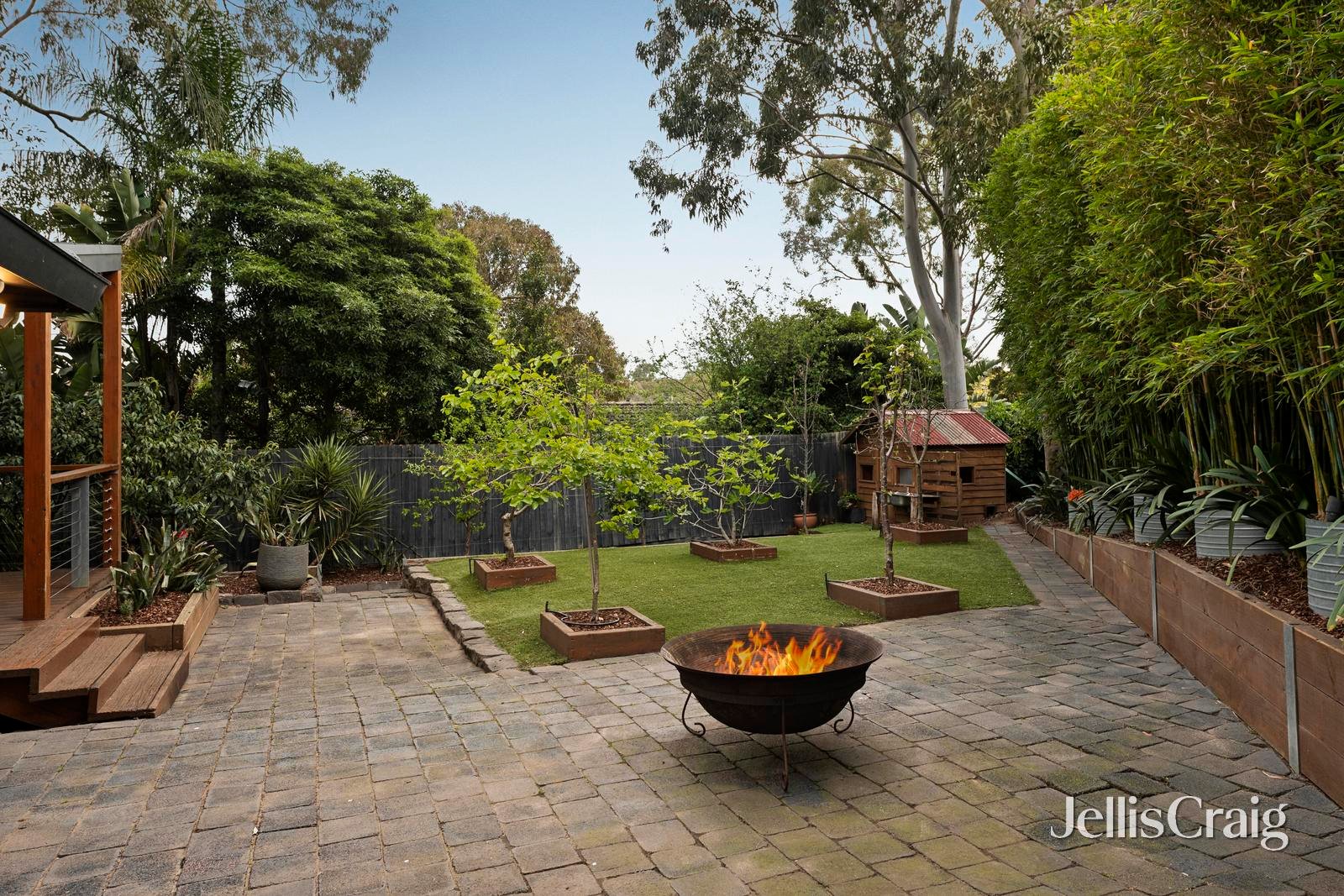 15 Sunderland Rise, Greensborough image 16