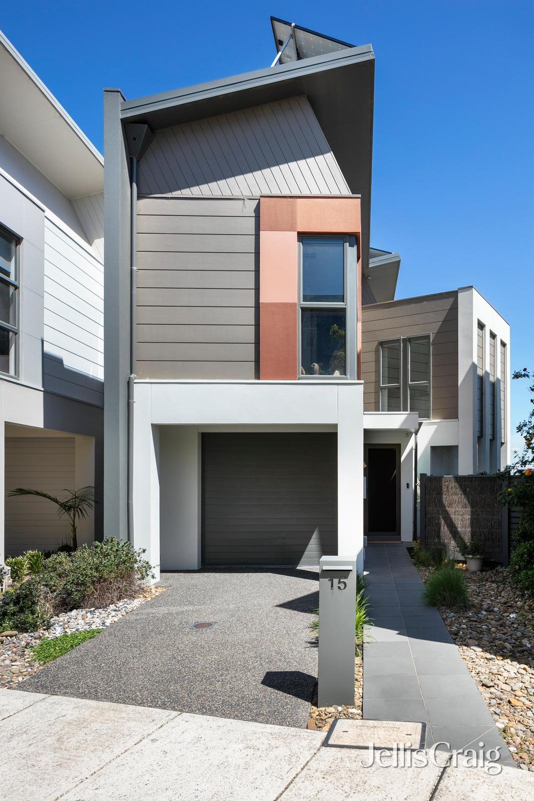 15 Sunset Drive, Williamstown image 2