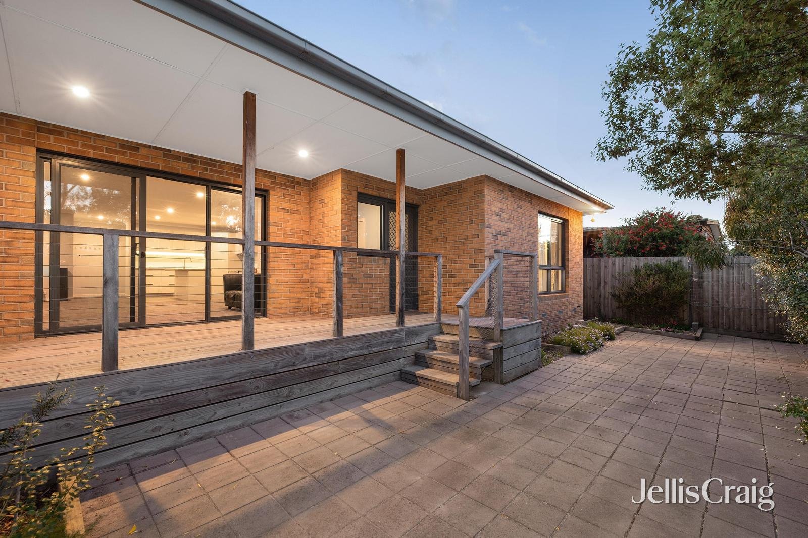 15 Swanston Street, Heidelberg&nbsp;Heights image 3