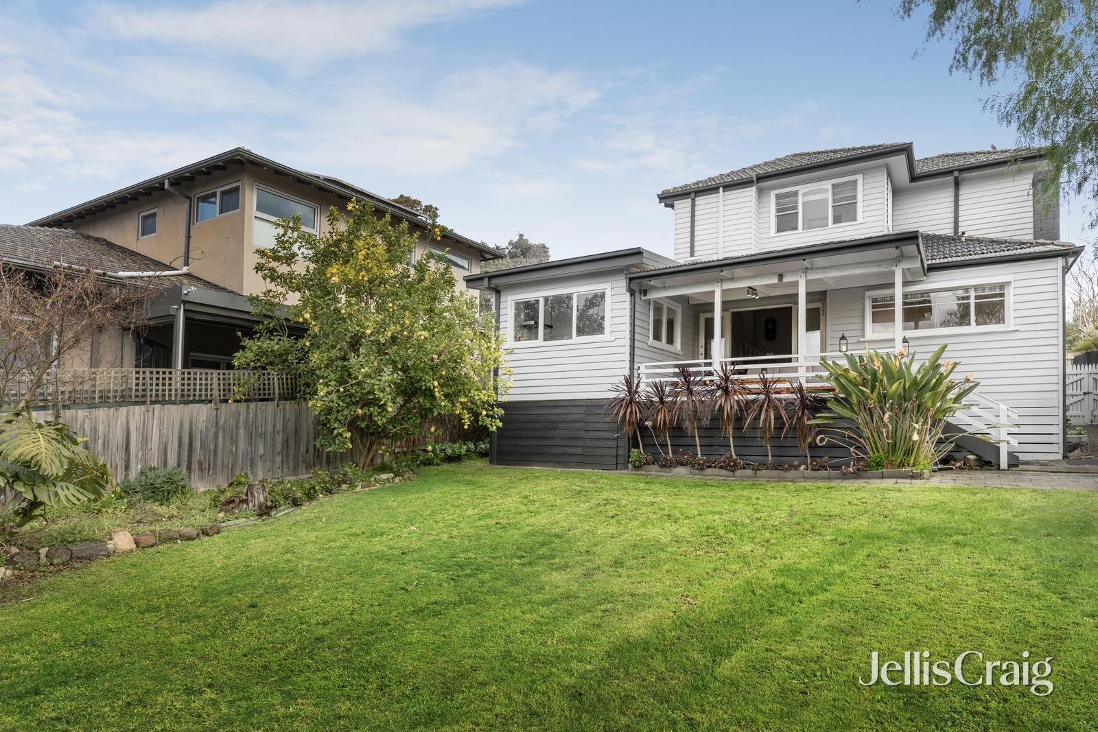 15 Sycamore Street, Camberwell image 9