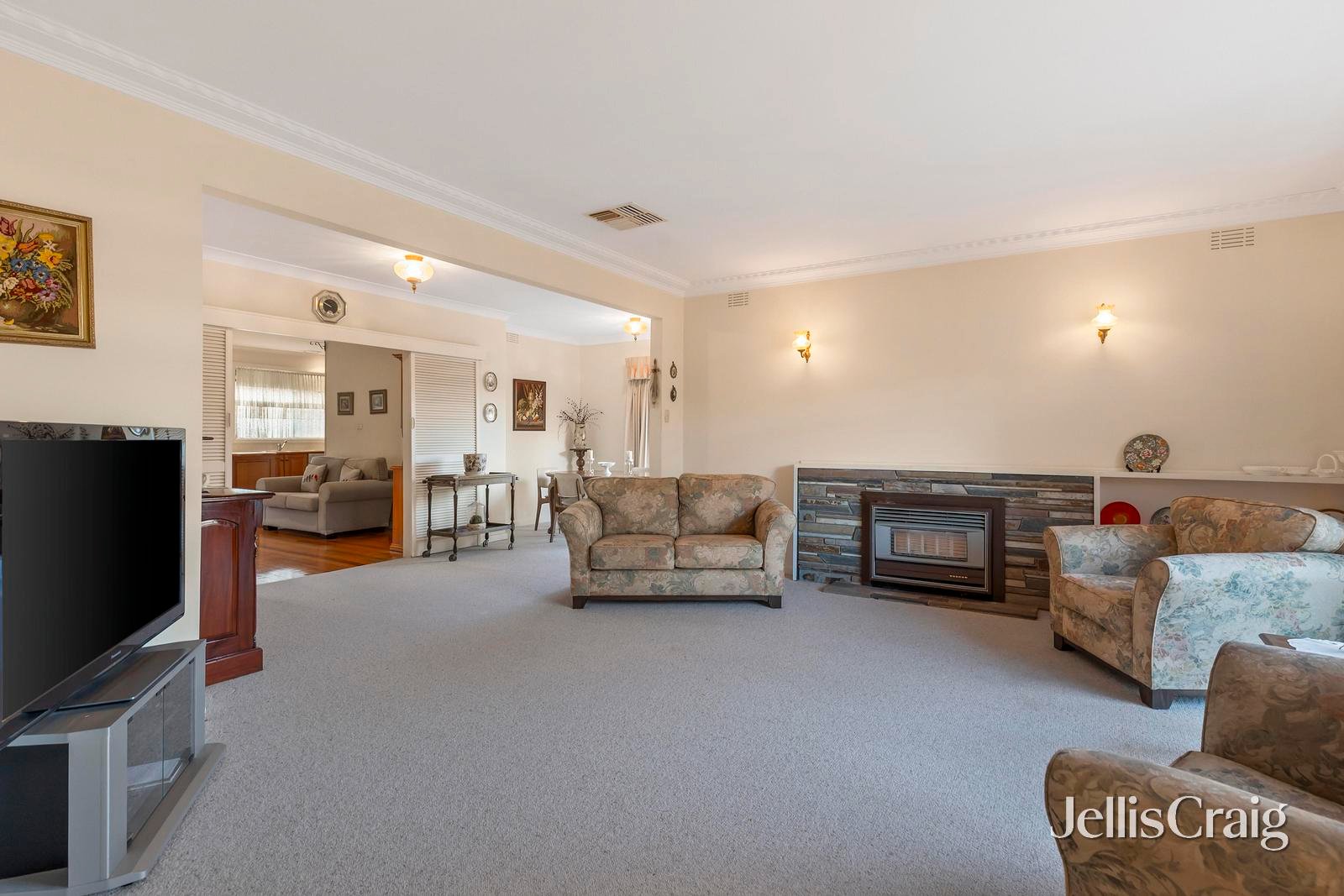 15 Sylvia Street, Templestowe&nbsp;Lower image 2