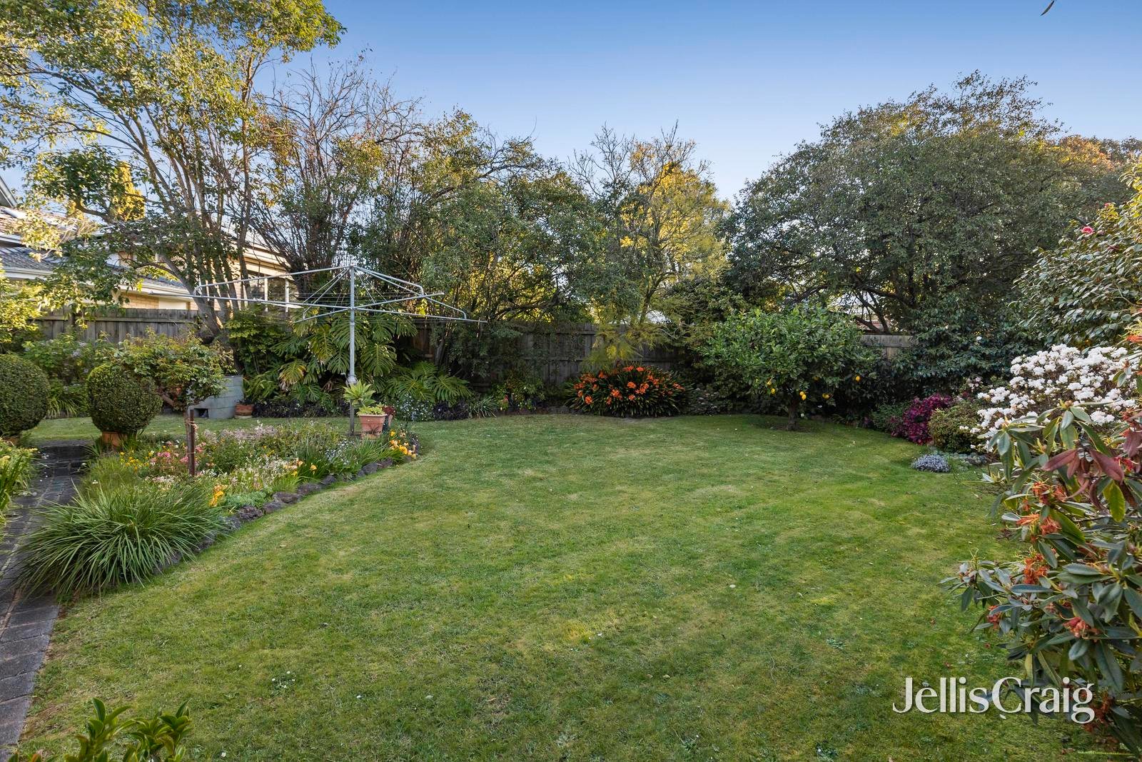 15 Sylvia Street, Templestowe&nbsp;Lower image 13