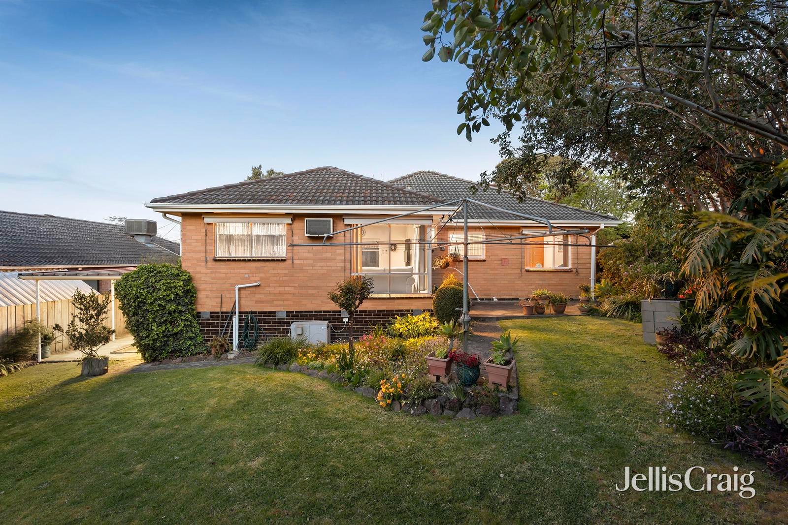 15 Sylvia Street, Templestowe&nbsp;Lower image 14