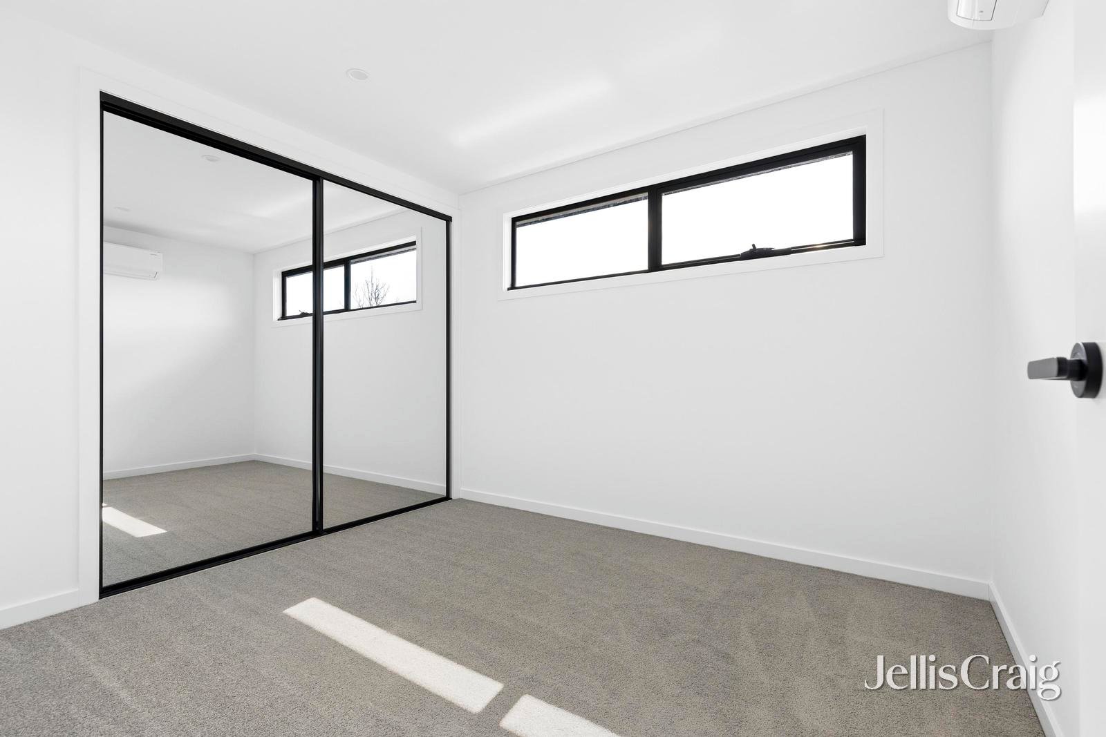 1/5 The Avenue, Belmont image 11