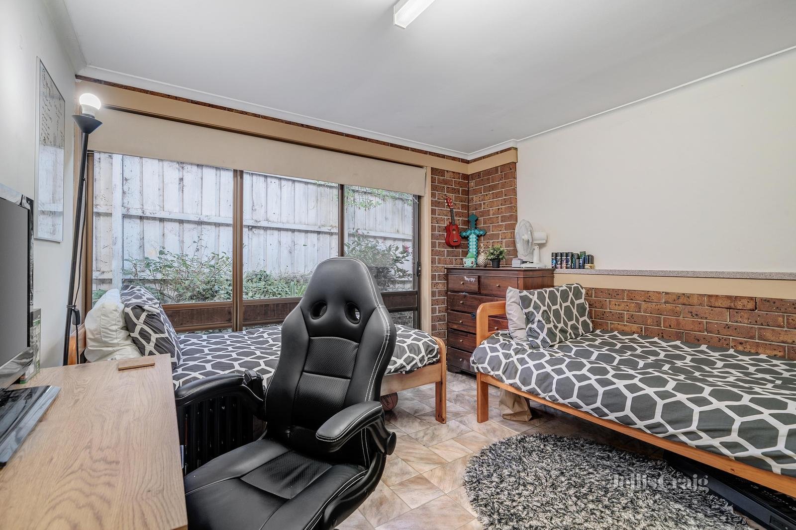 15 The Boulevarde, Doncaster image 10