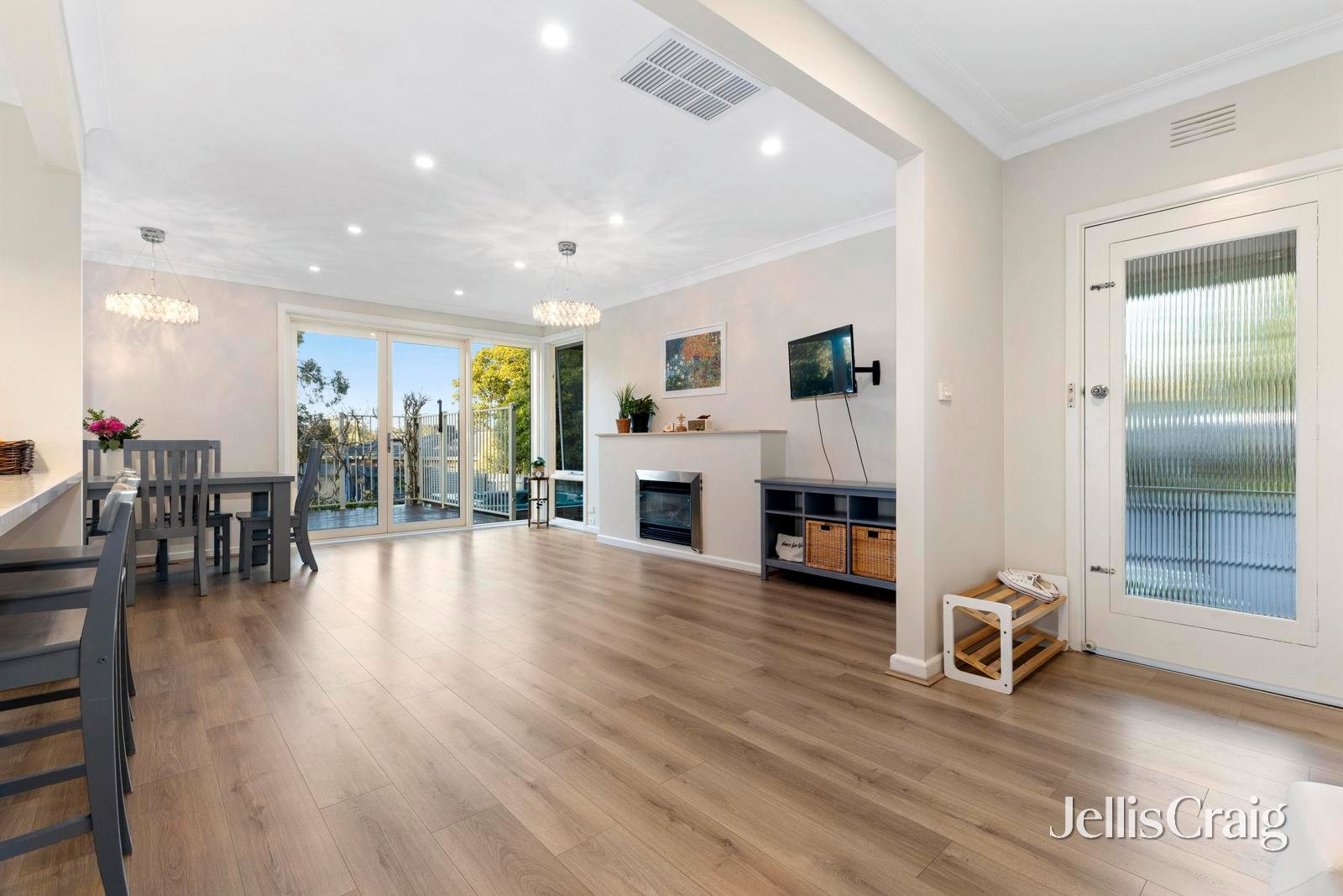 15 Thompson Street, Glen&nbsp;Waverley image 3