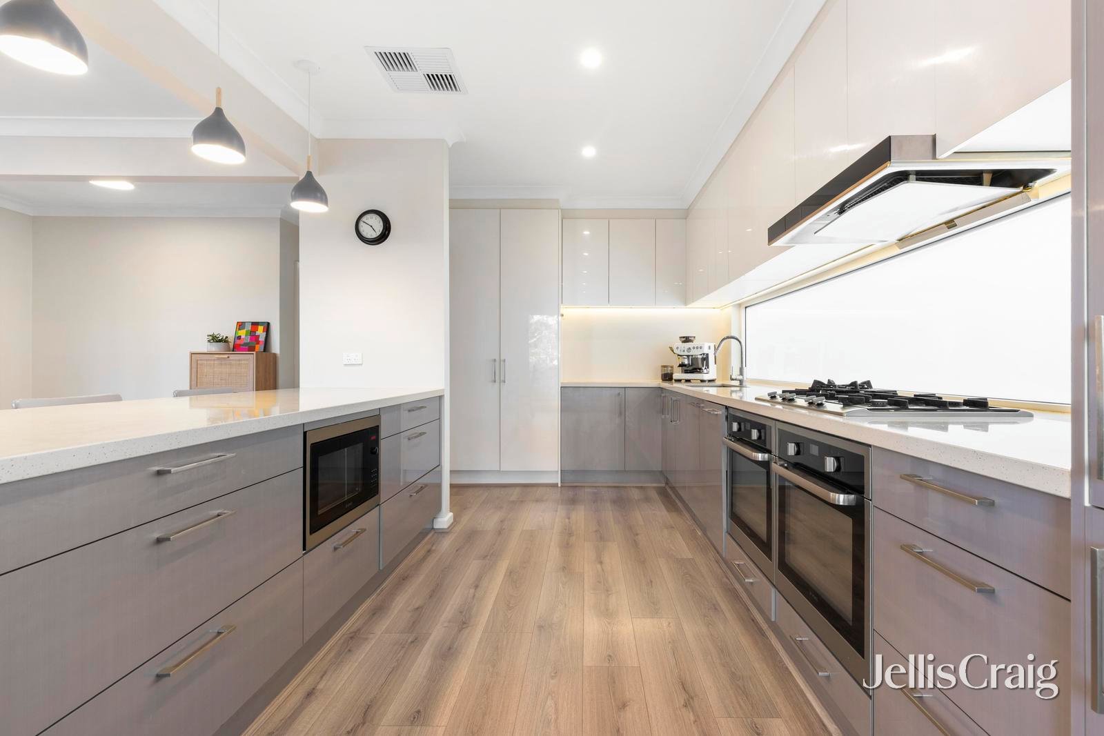 15 Thompson Street, Glen&nbsp;Waverley image 7