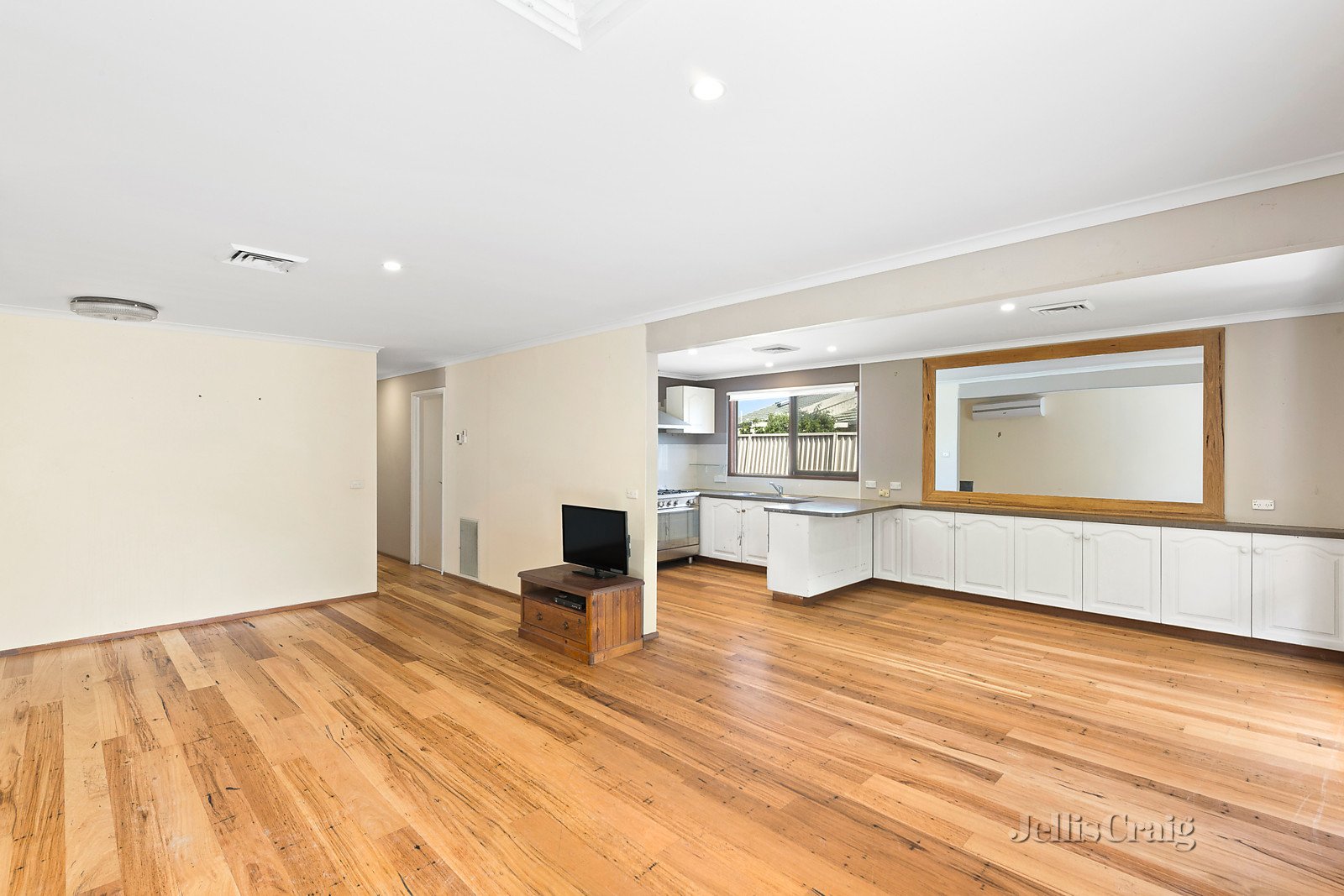 15 Trentham Street, Blairgowrie image 4