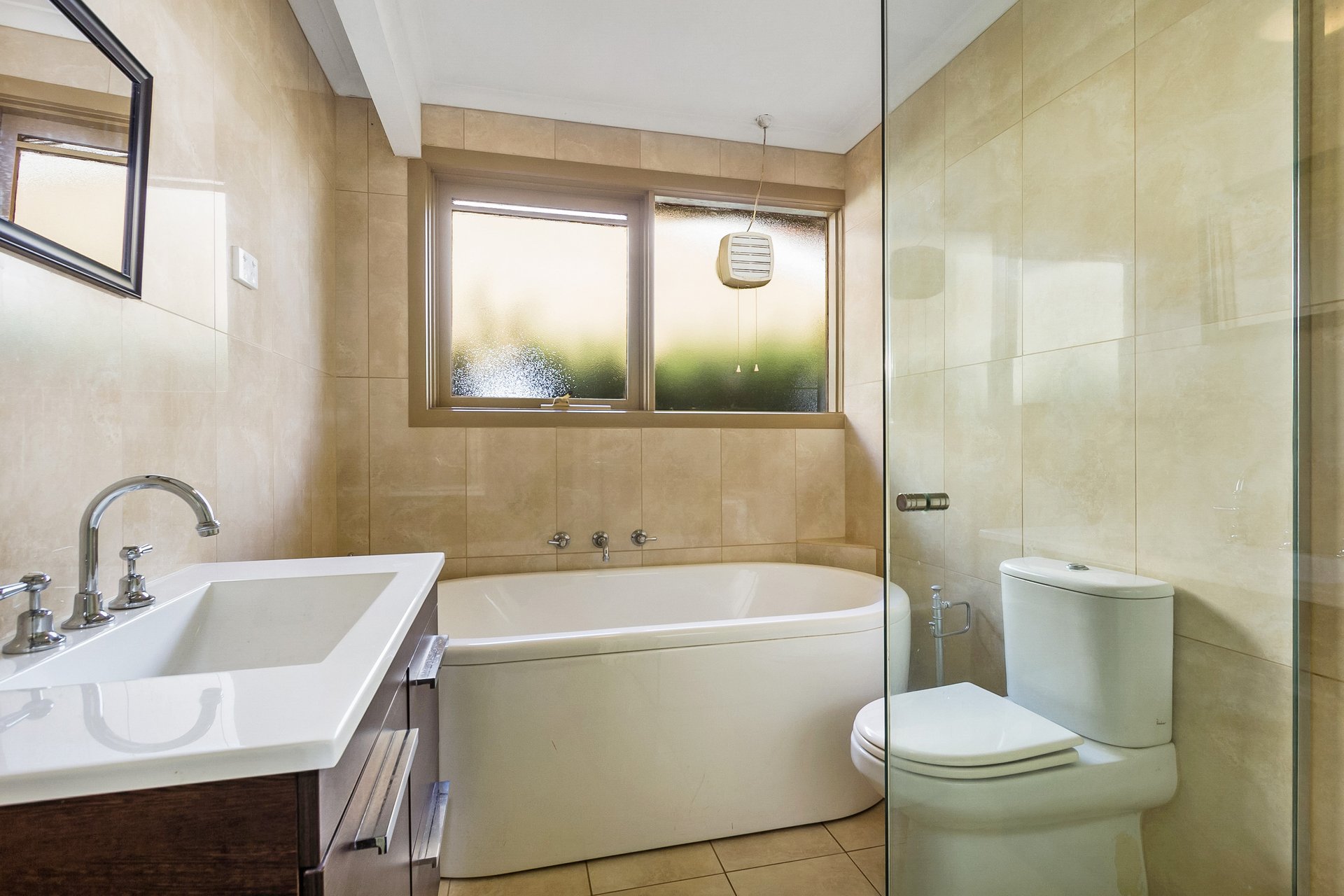 Property Gallery Thumbnail 4
