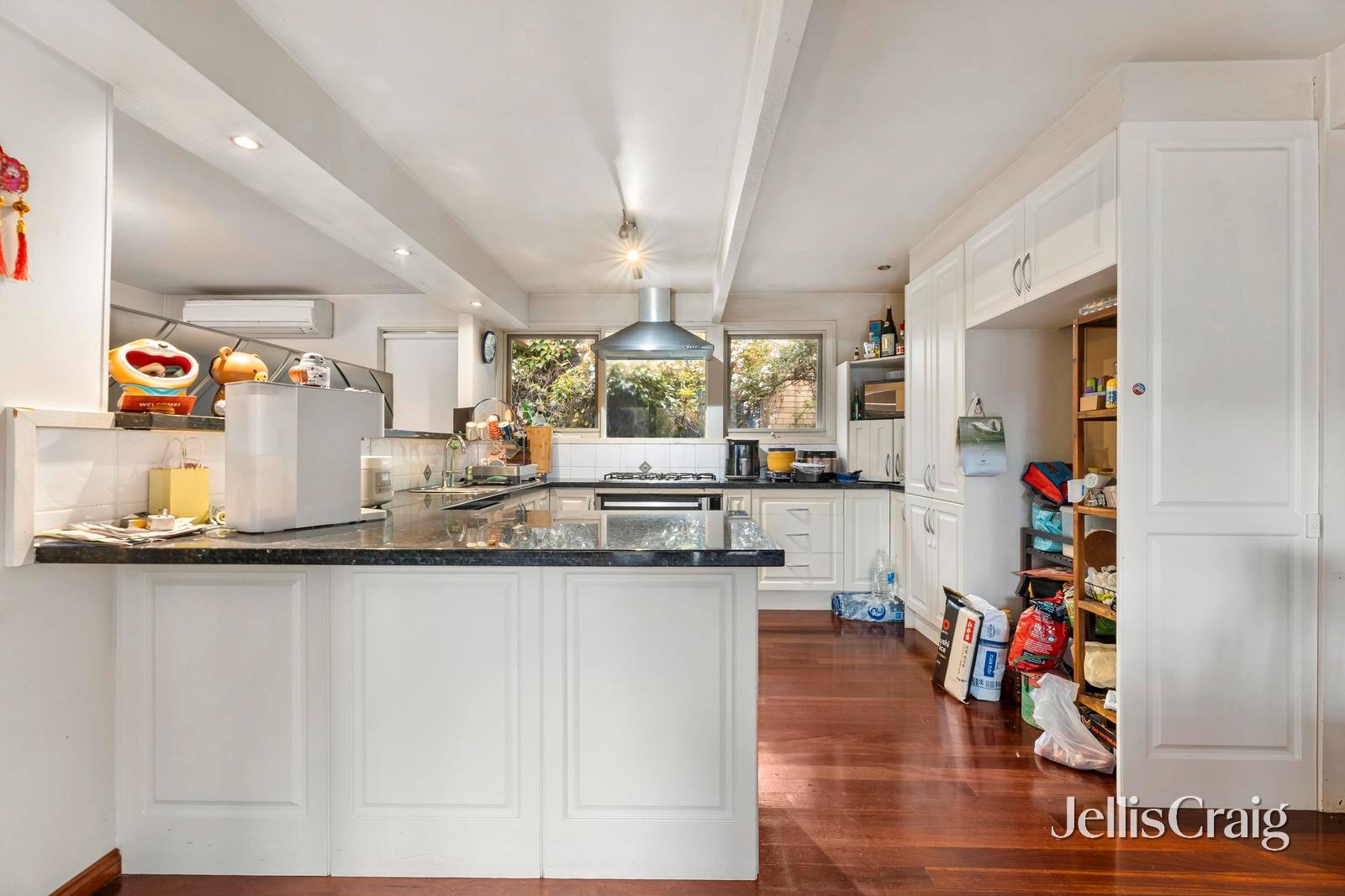 15 Trenton Avenue, Glen&nbsp;Waverley image 3