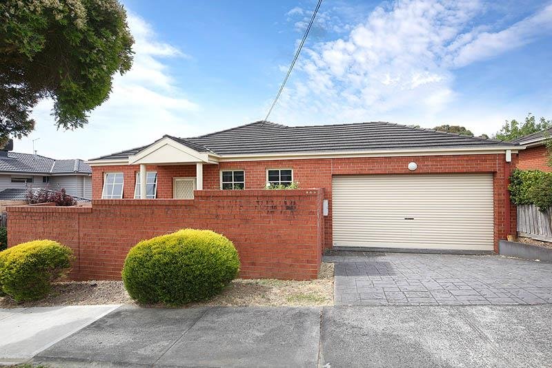 15 Turnstone Street, Doncaster East image 1