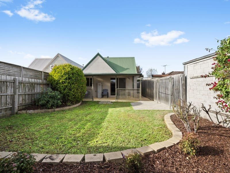 15 Valerian Avenue, Altona North image 7