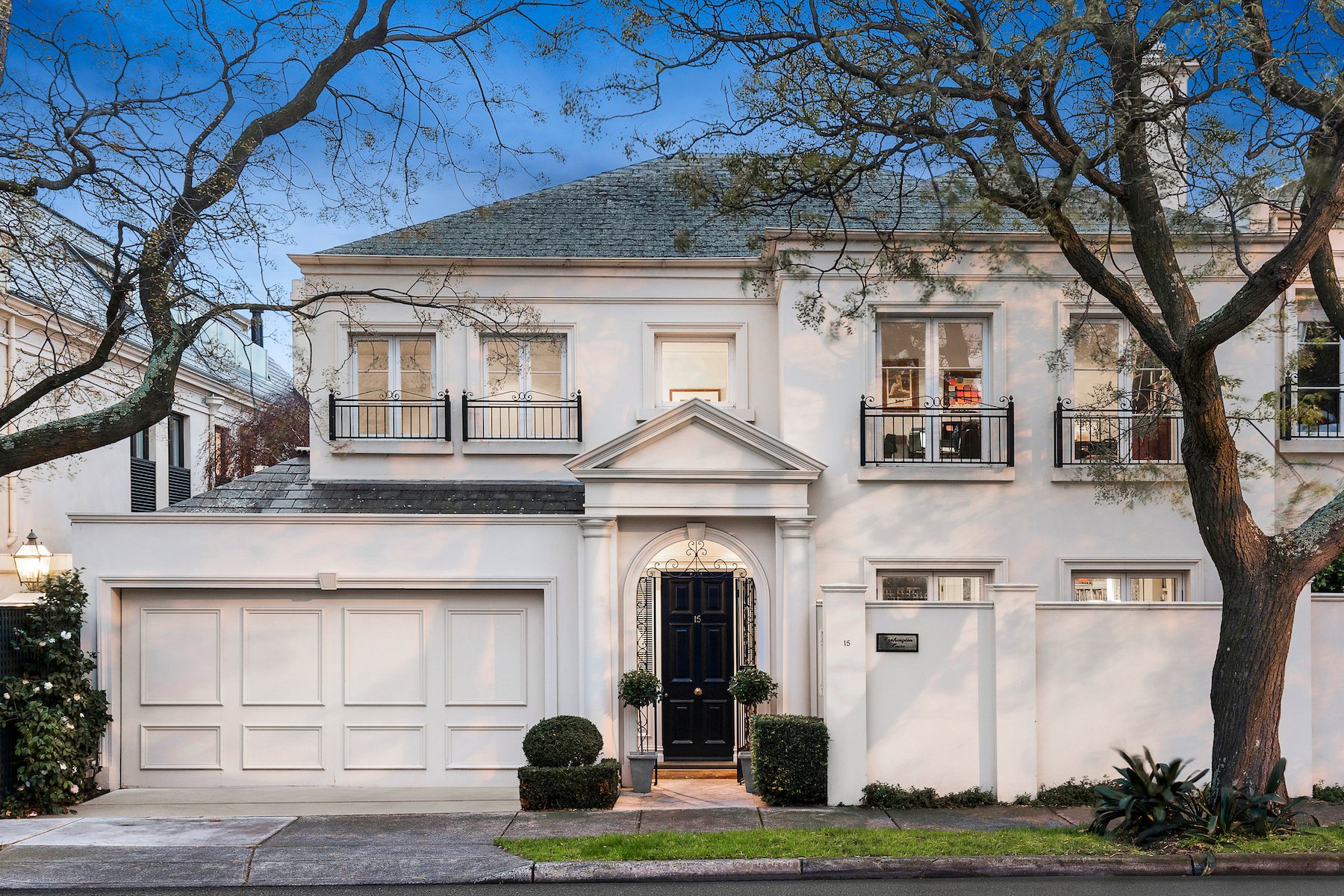 15 Washington Street, Toorak image 1