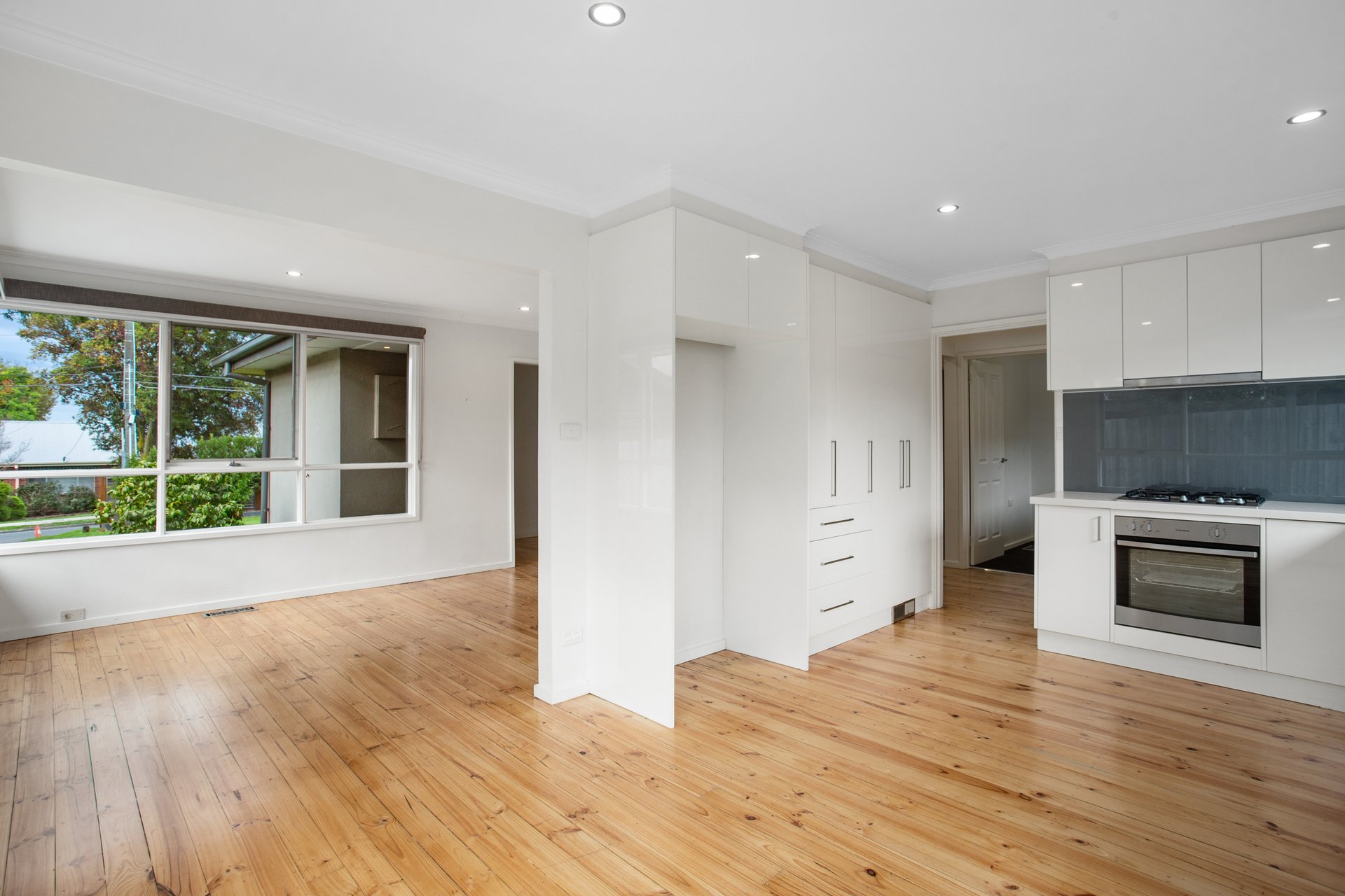 1/5 Watson Street, Macleod image 3