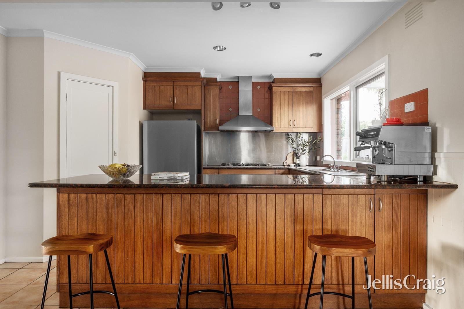 15 Westmere Place, Viewbank image 5