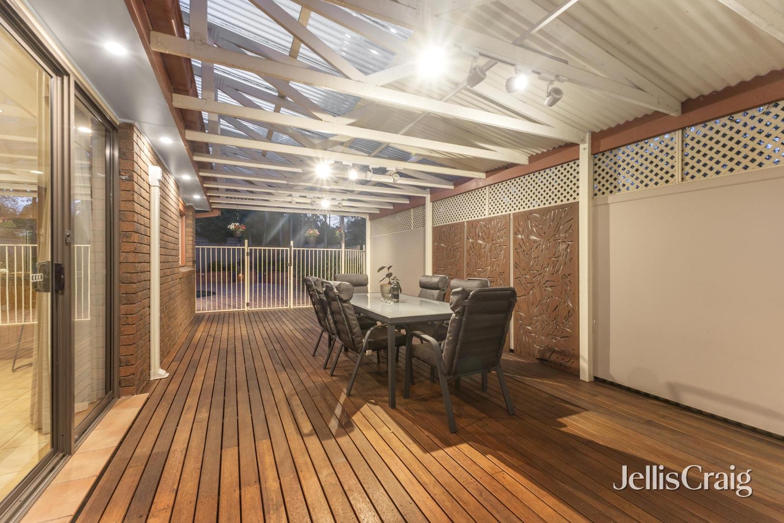 15 Westmere Place, Viewbank image 14