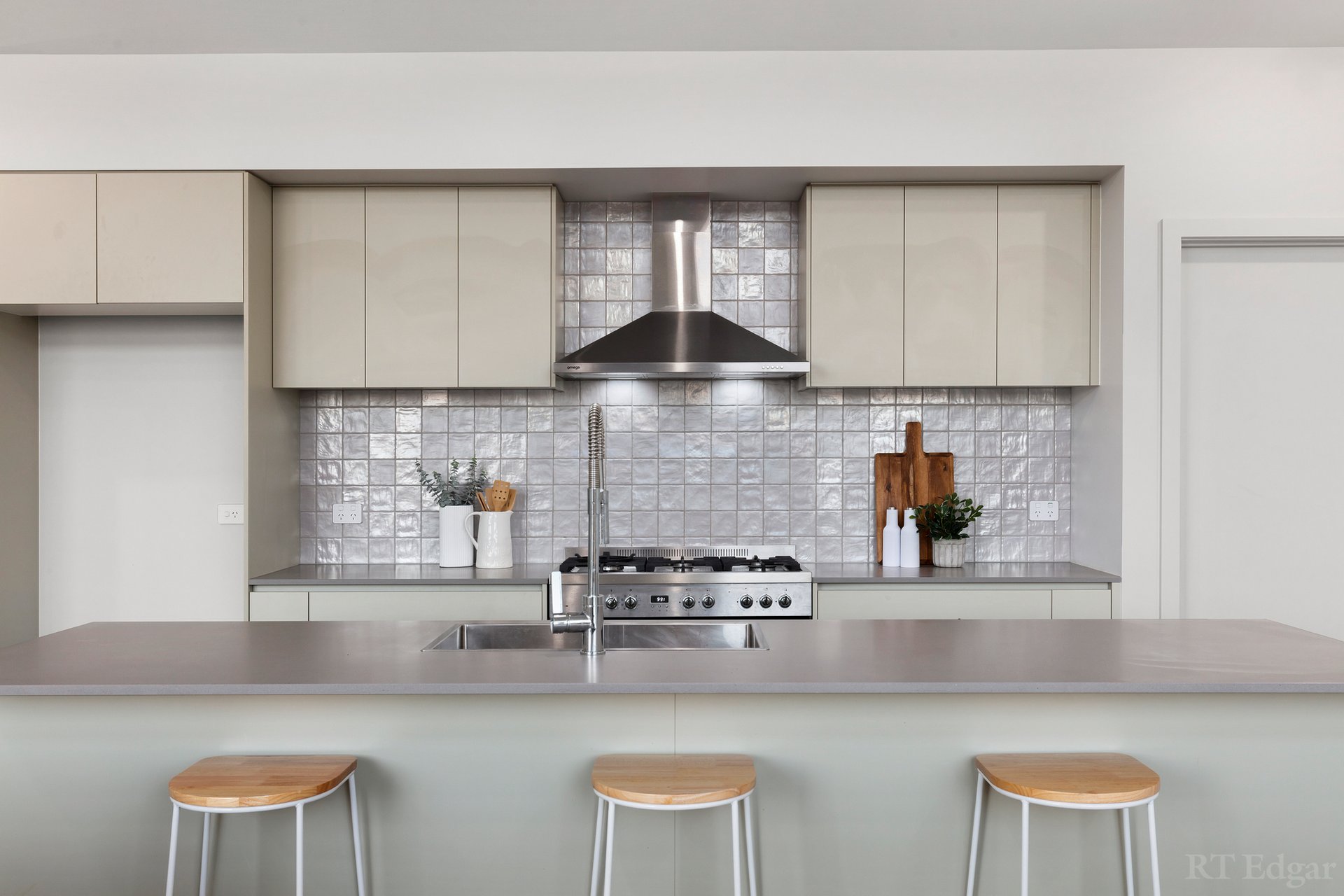 Property Gallery Thumbnail 6