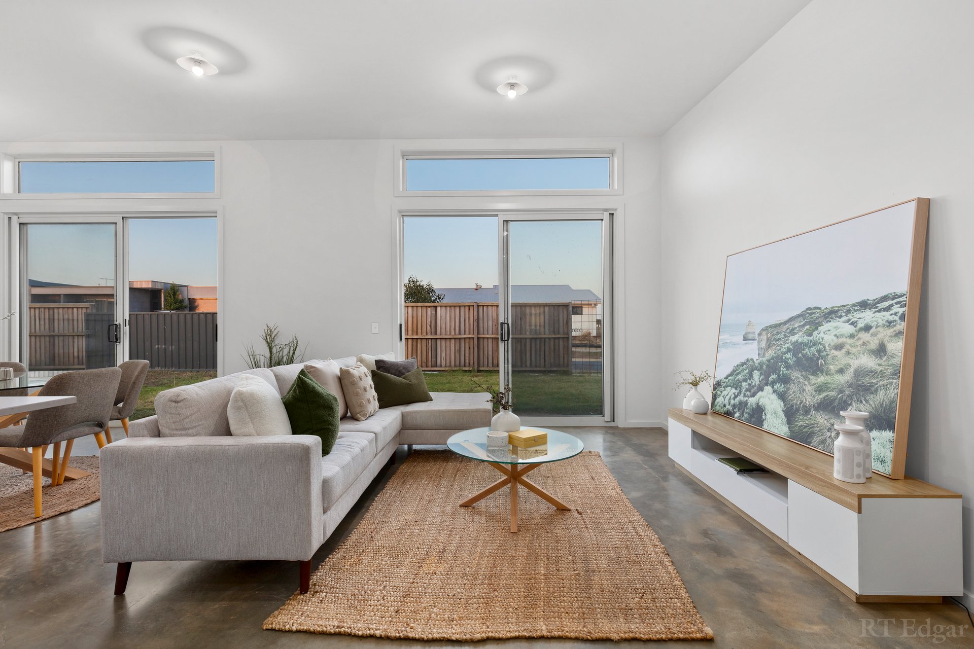 Property Gallery Thumbnail 8