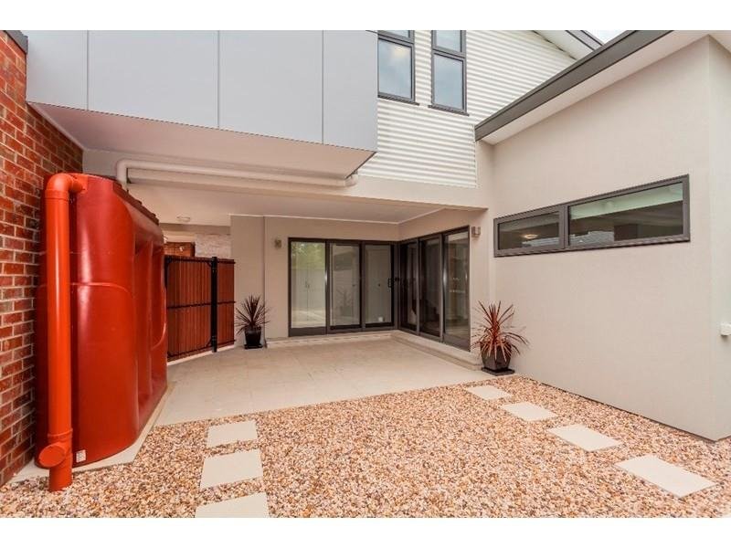 1/5 Wheeler Place, Geelong image 8