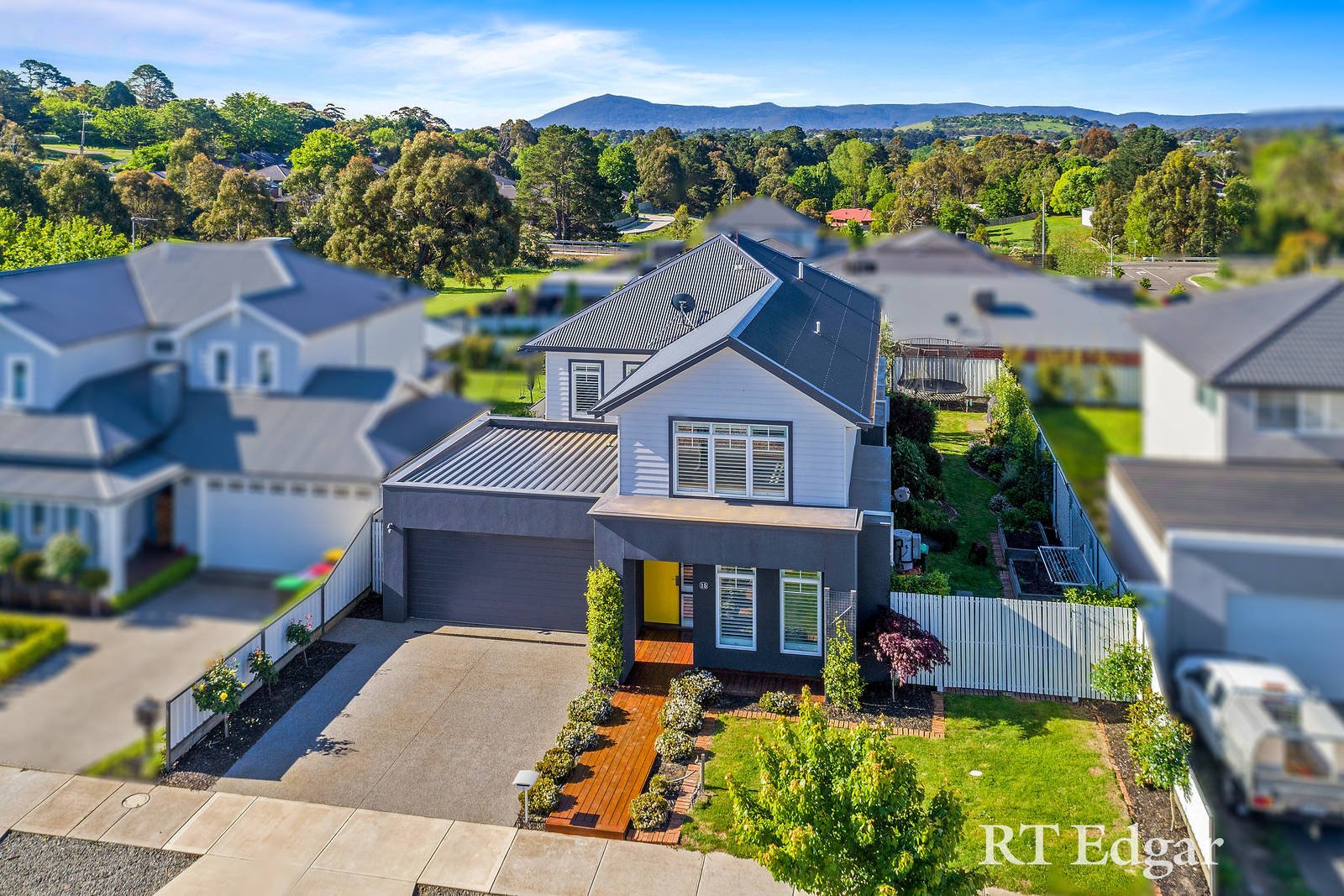 Property Gallery - Main Image