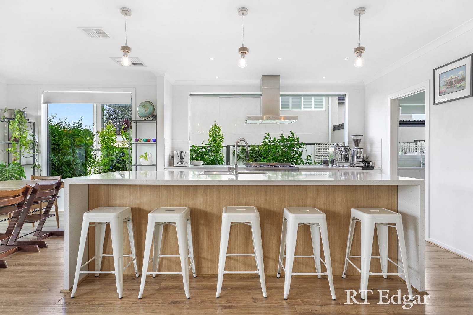 Property Gallery Thumbnail 5