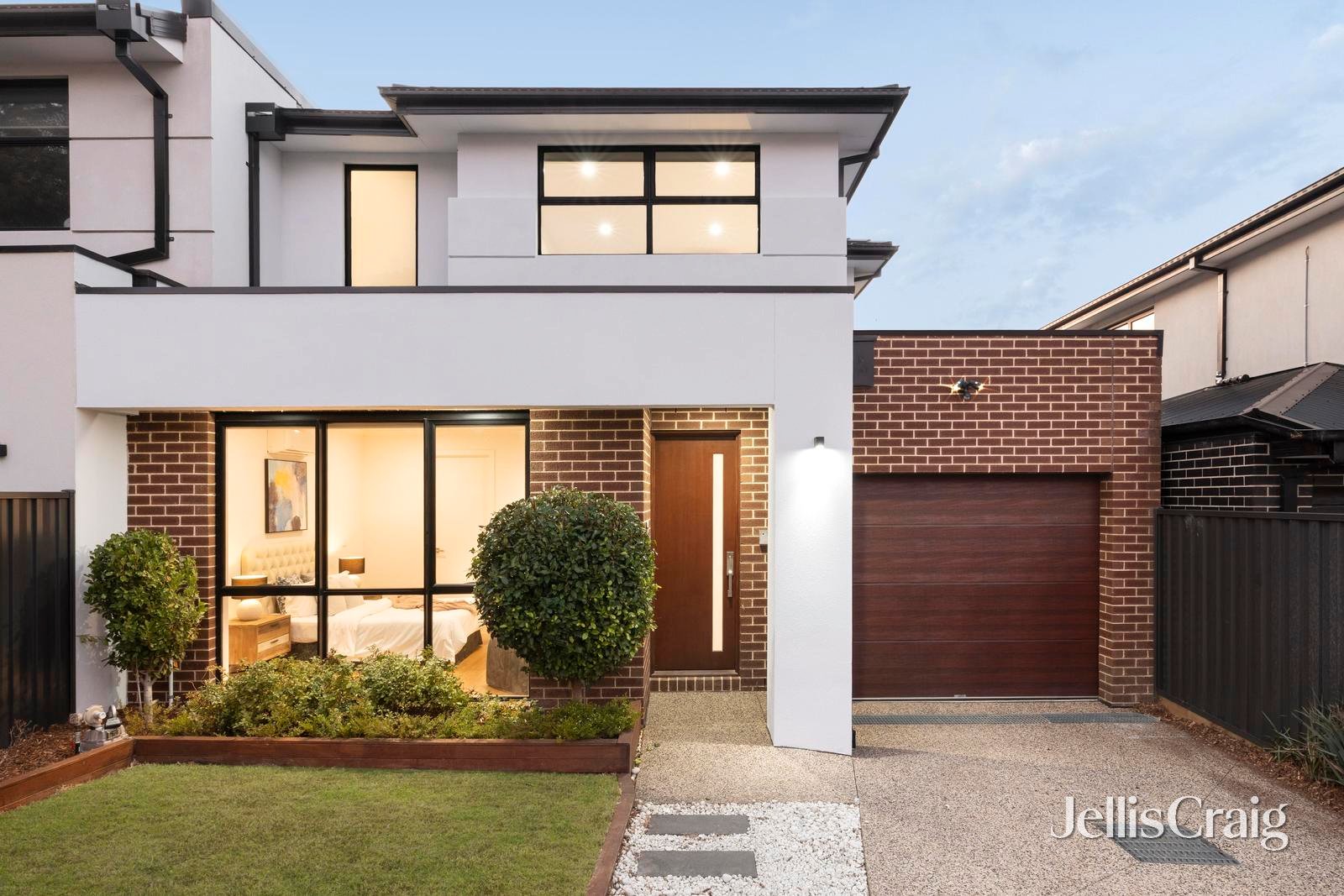 1/5 Wilga Street, Mount&nbsp;Waverley image 1