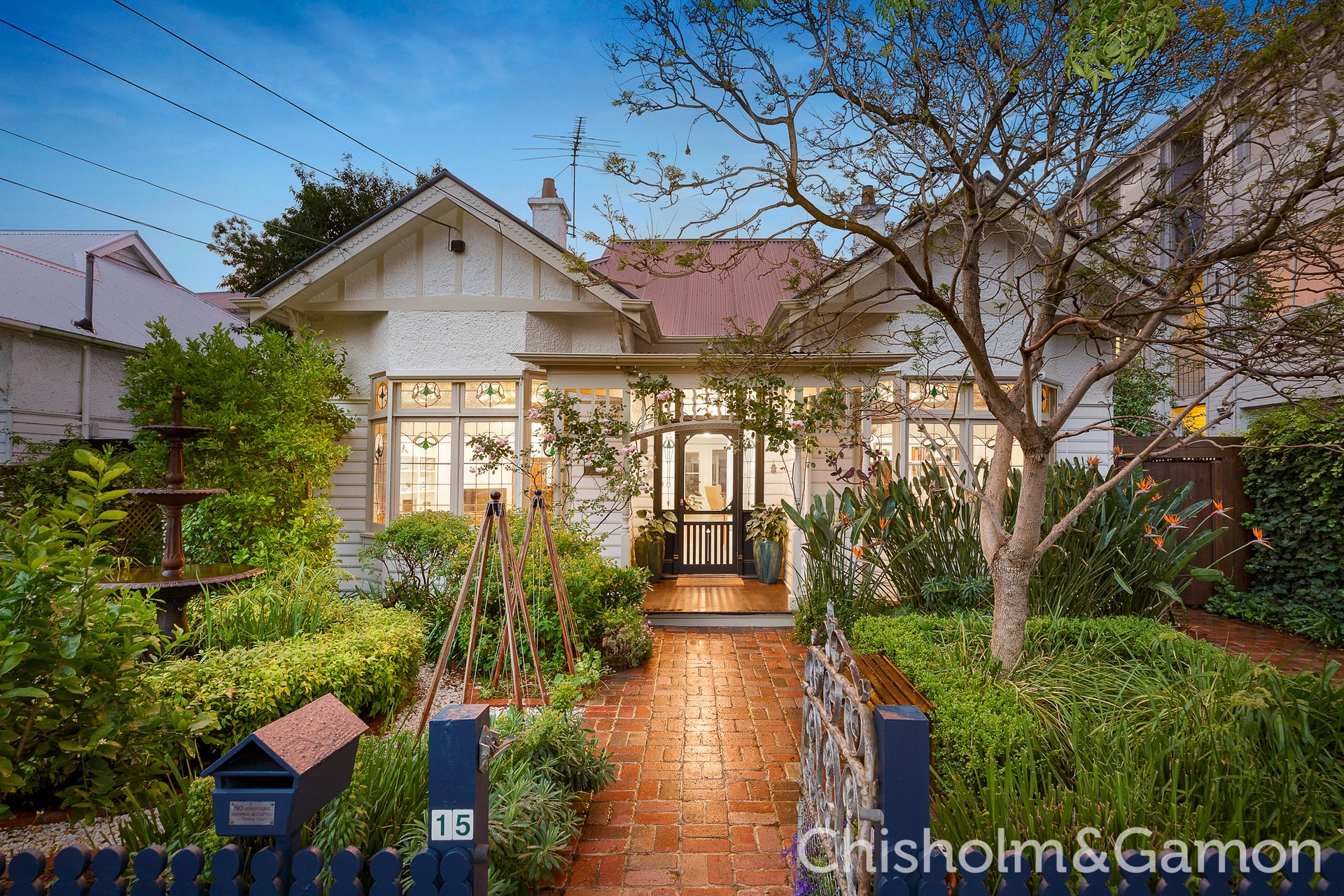 15 Wilgah Street, St Kilda East image 1