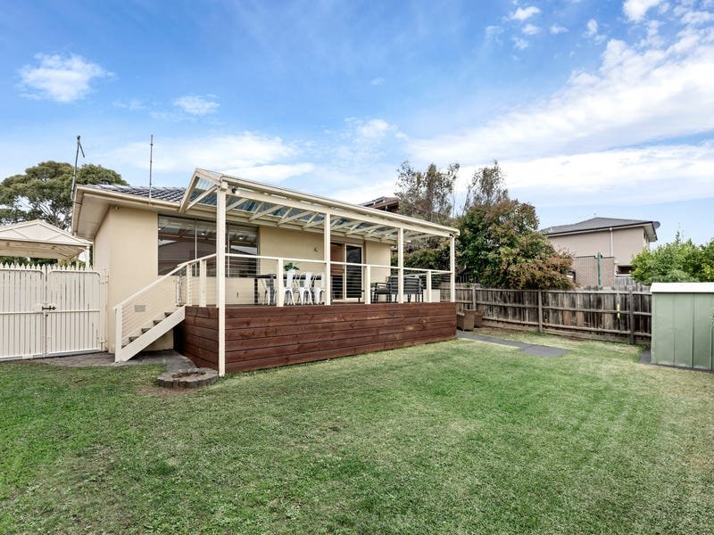 Property Gallery Thumbnail 9