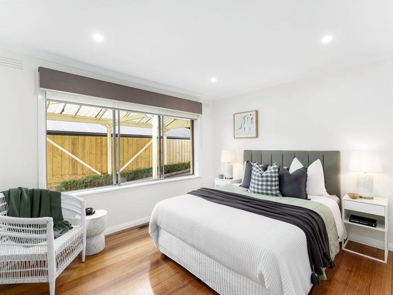 Property Gallery Thumbnail 11