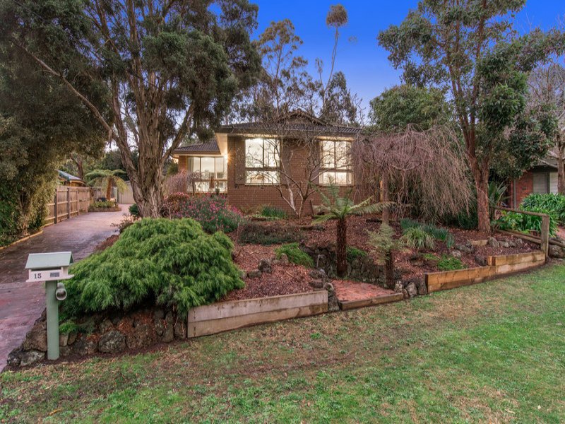 15 Willow Court, Kilsyth image 2