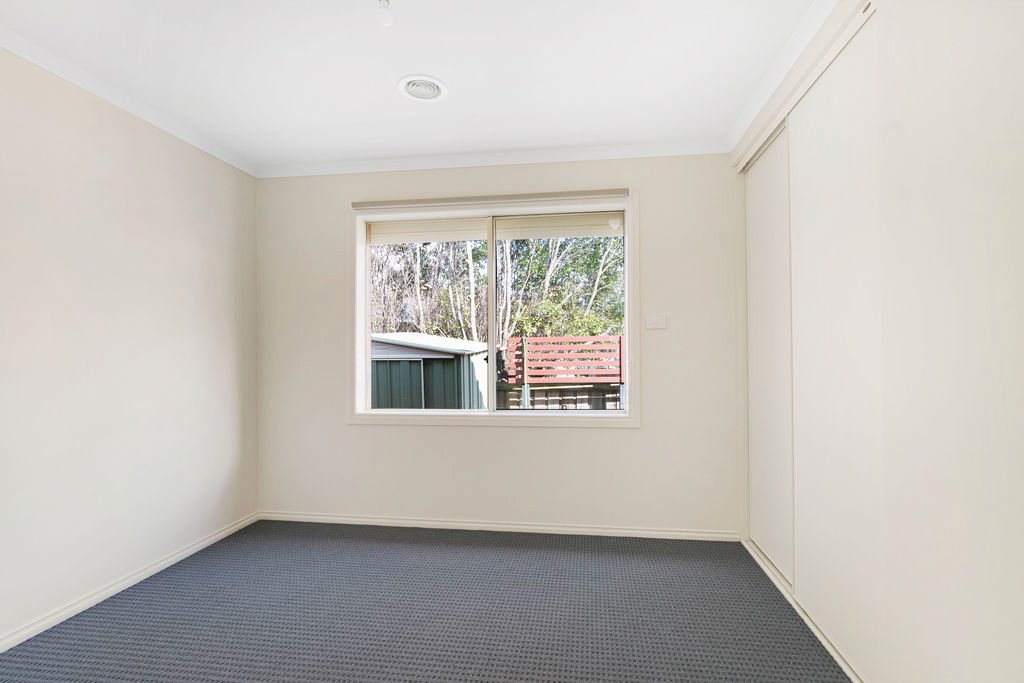 Property Gallery Thumbnail 9