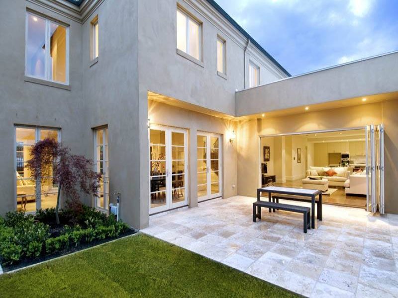 15 Windsor Crescent, Surrey Hills image 14