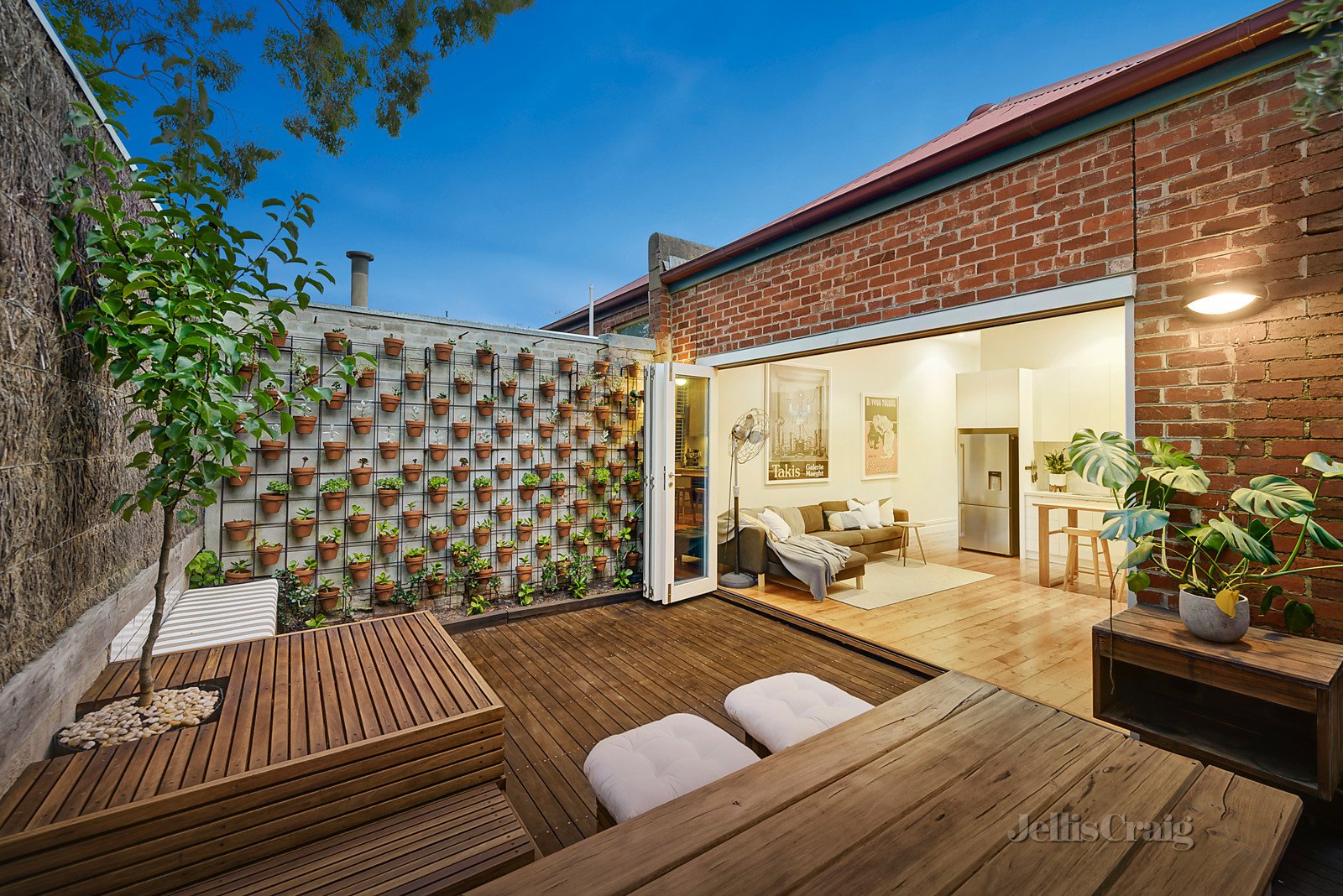 15 Woodfull Street, Prahran image 3