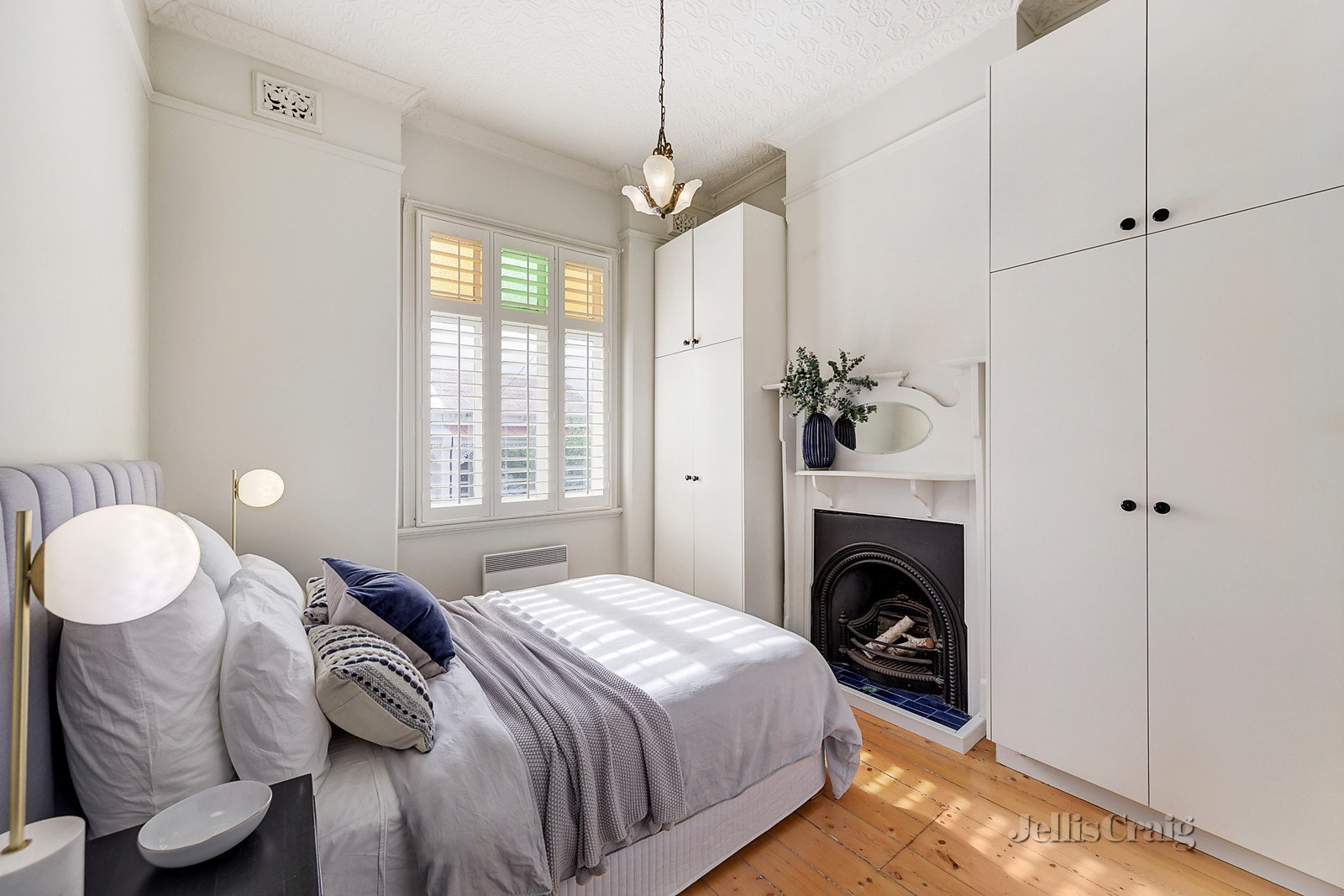 15 Woodfull Street, Prahran image 4