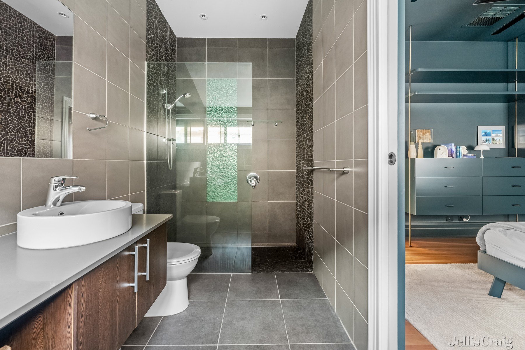 15 Wright Street, Clifton Hill image 10
