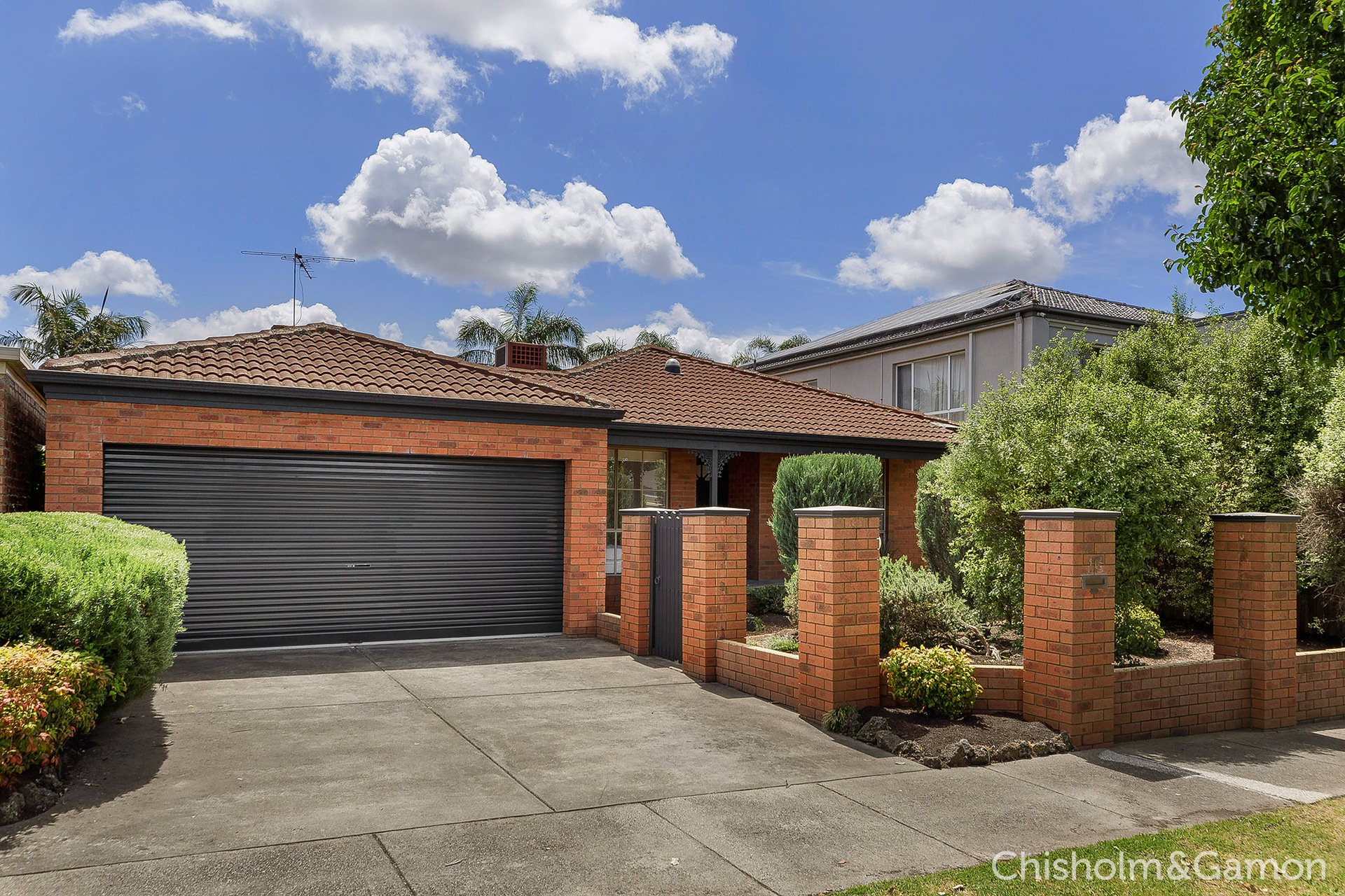 15 Wyndarra Crescent, Dingley Village image 1