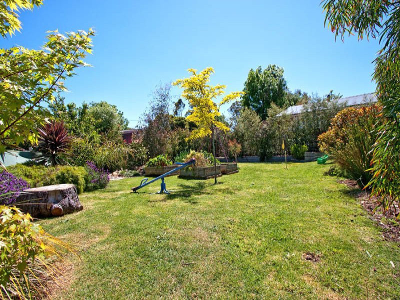 15 Yarra Street, Yarra Glen image 13