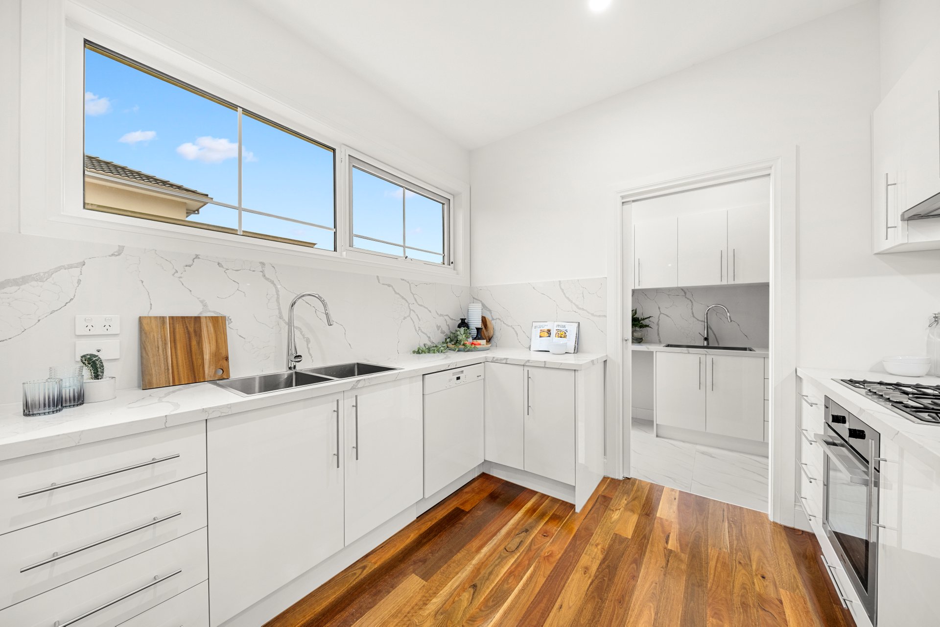 Property Gallery Thumbnail 7